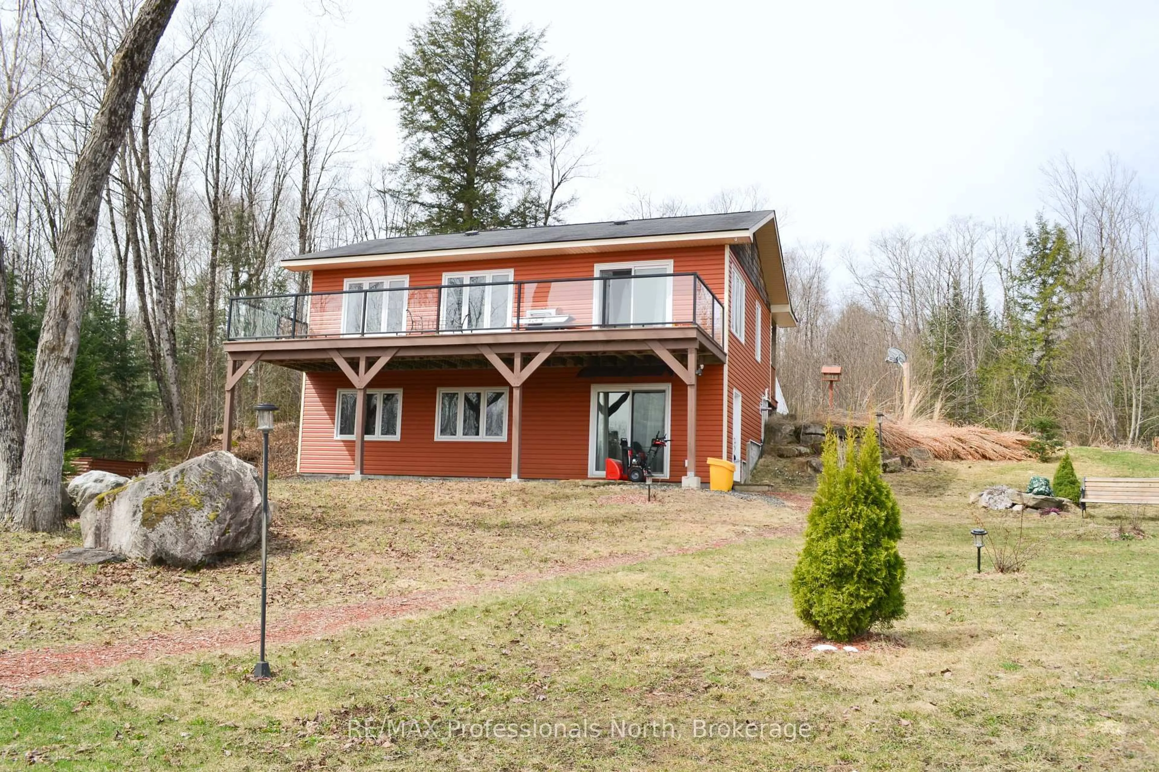 Unknown for 4043 Highway 60 N/A, Algonquin Highlands Ontario P0A 1H0