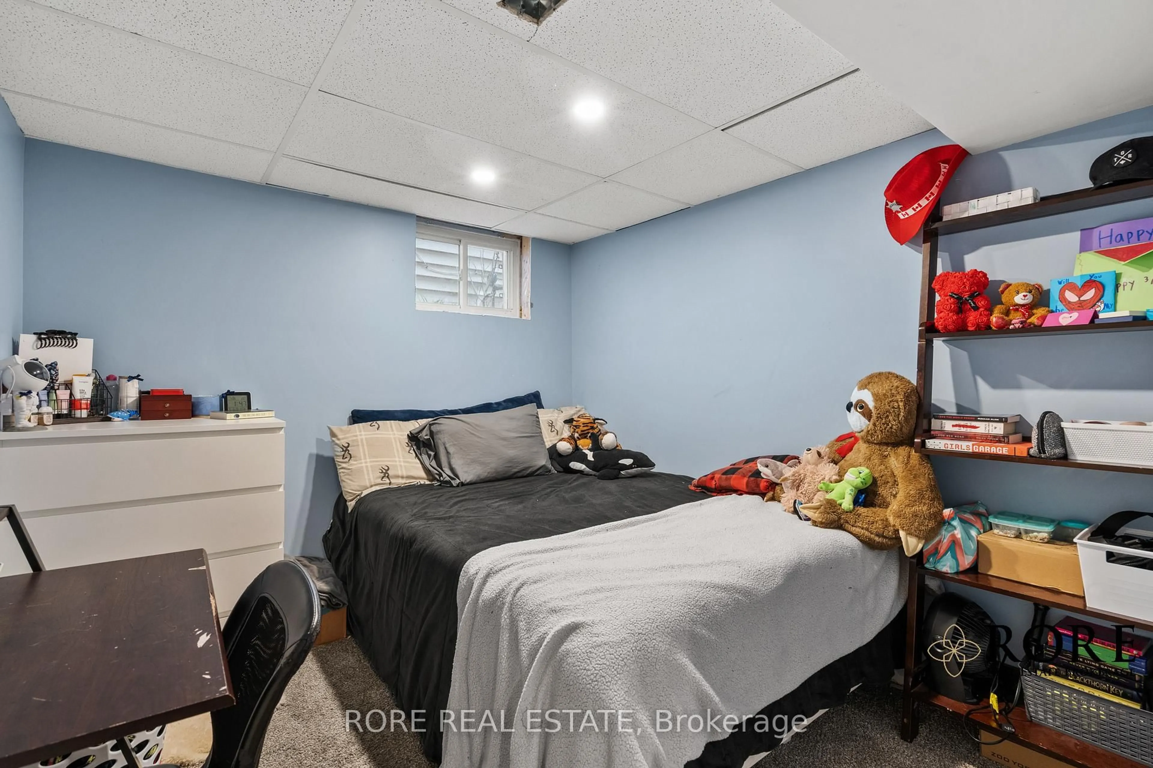 A pic of a room for 447 David St, Welland Ontario L3B 2B7