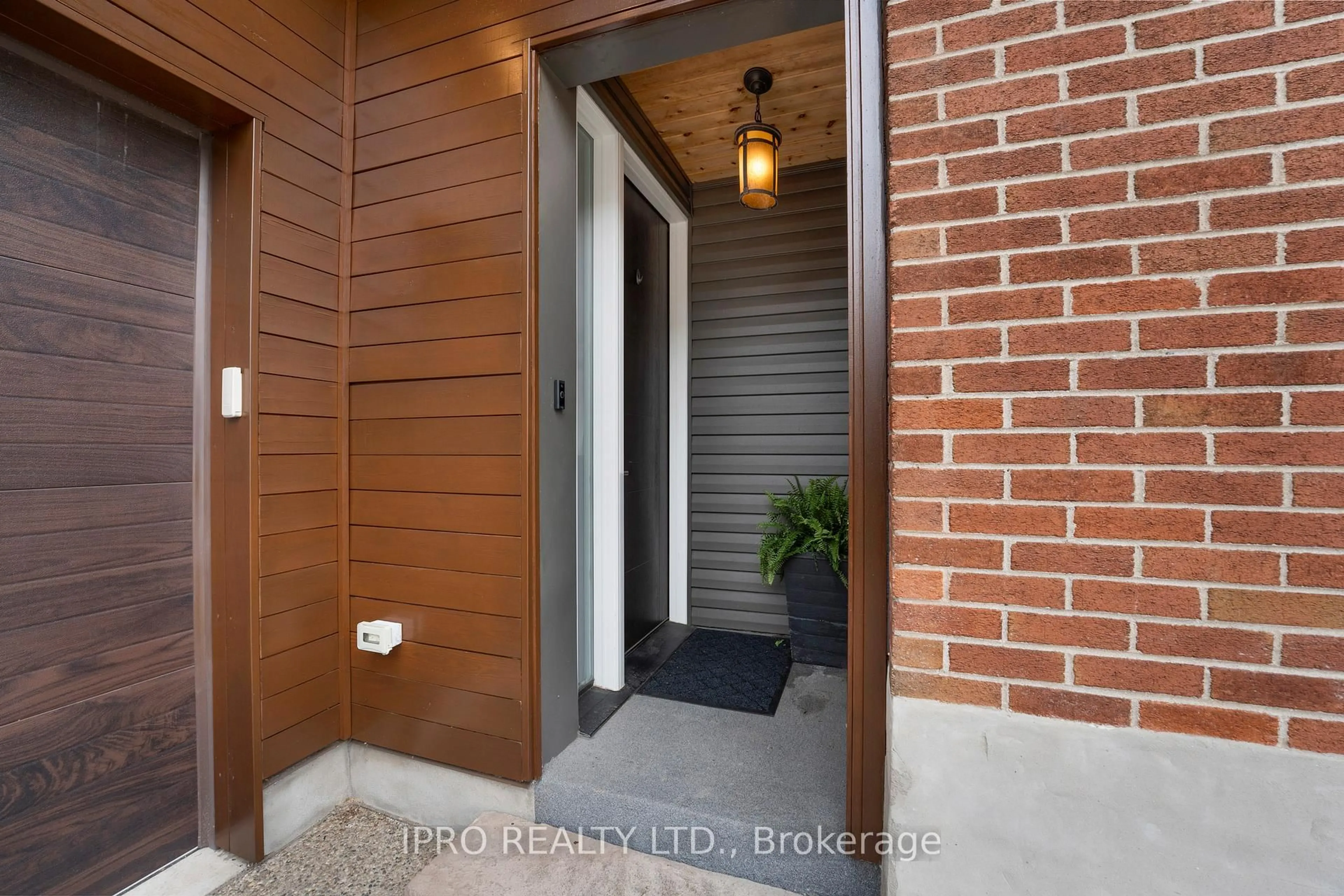 Indoor entryway for 38 Wheeler Ave, Guelph Ontario N1E 5M9
