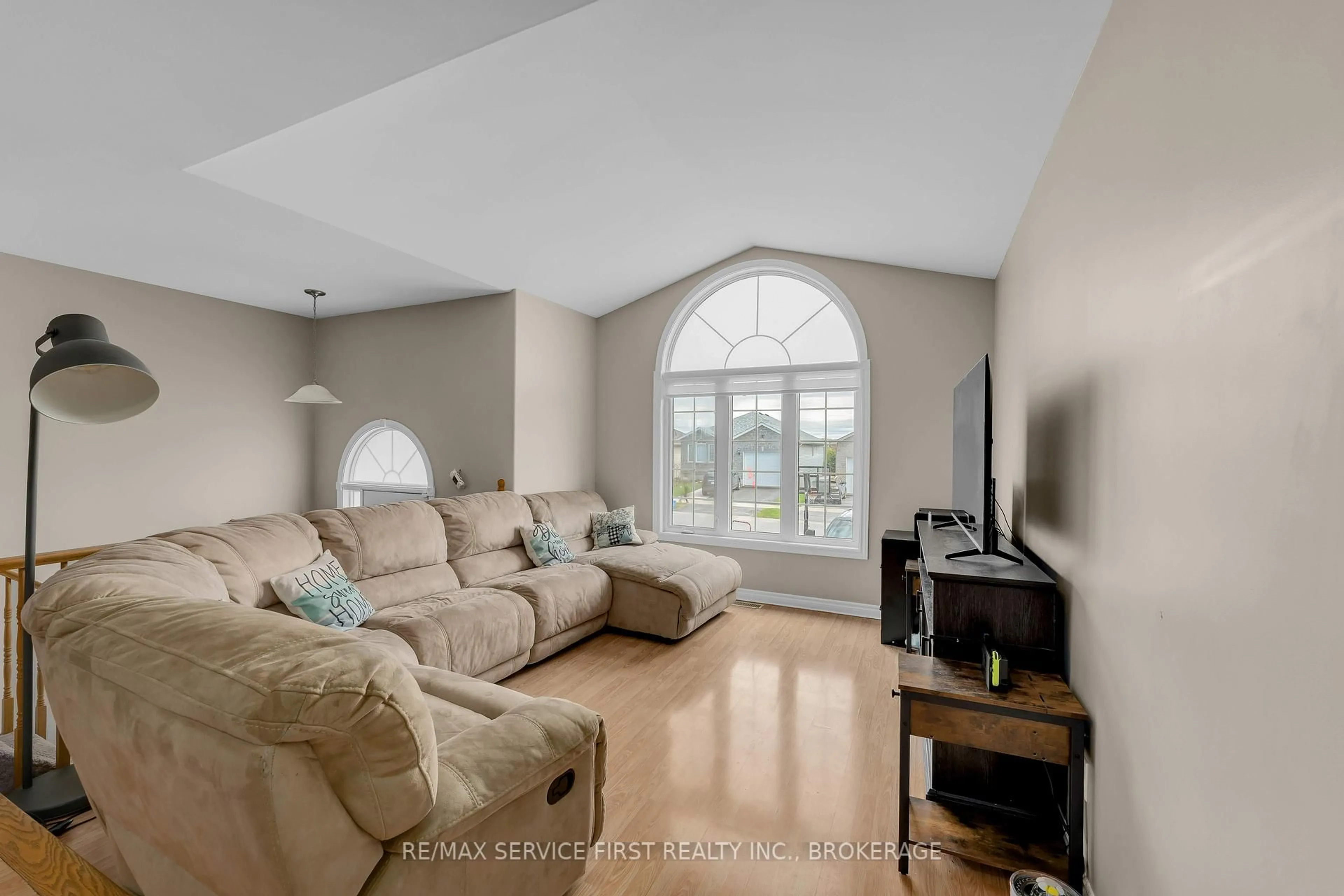 Living room with furniture, unknown for 749 Tanner Dr, Kingston Ontario K7M 9G7