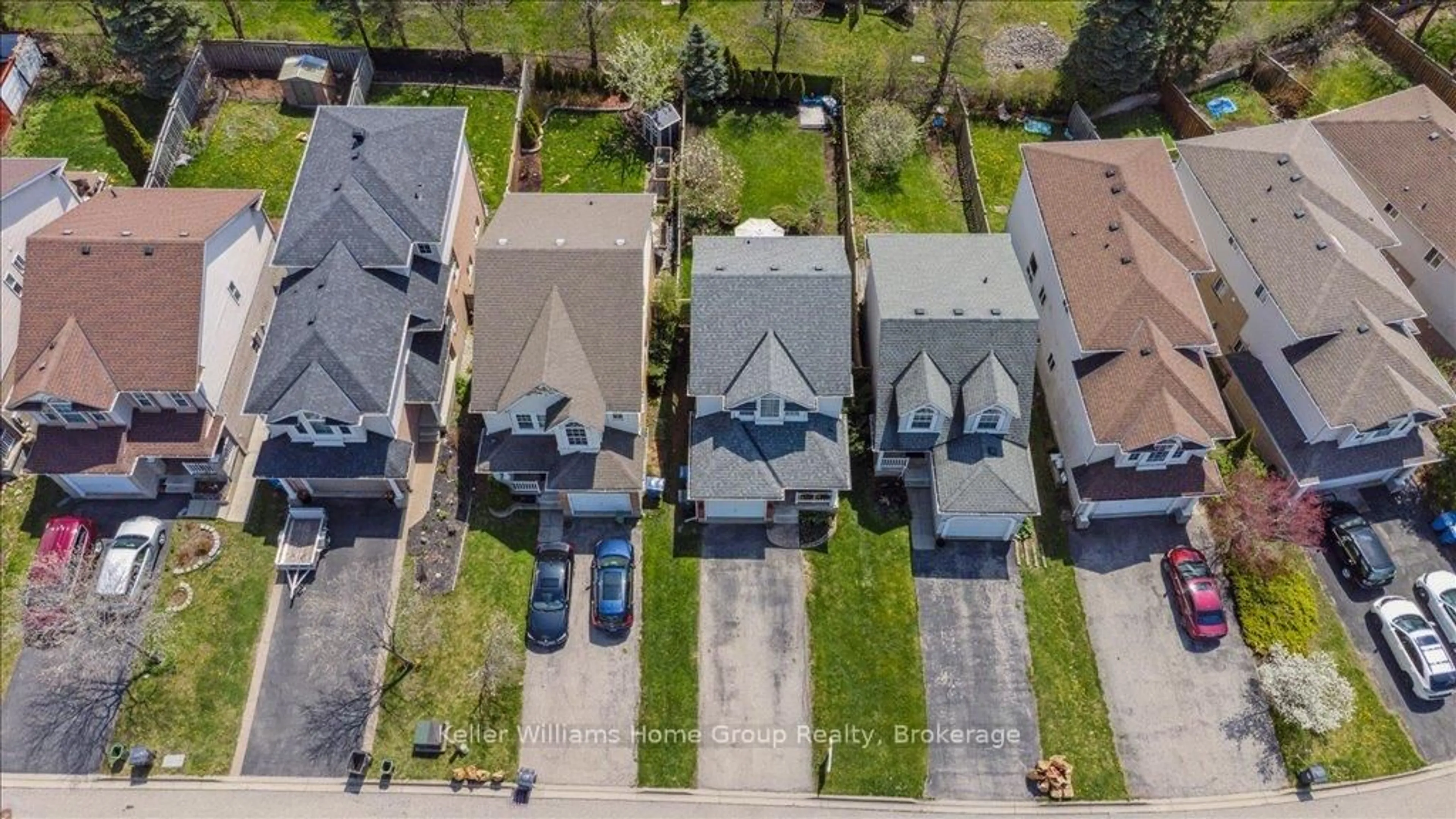 A pic from outside/outdoor area/front of a property/back of a property/a pic from drone, street for 28 McCurdy Rd, Guelph Ontario N1G 4Z9