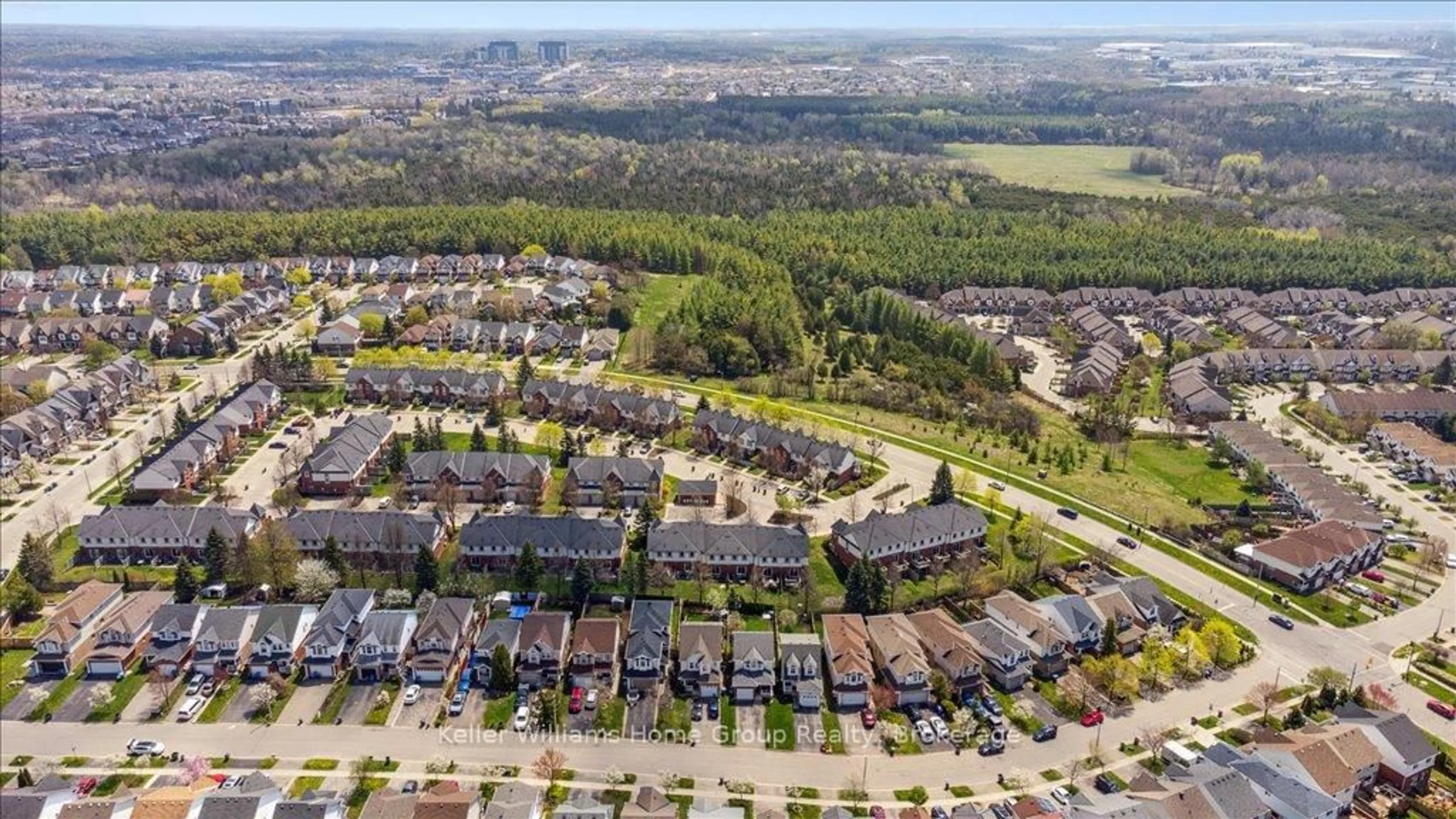 A pic from outside/outdoor area/front of a property/back of a property/a pic from drone, unknown for 28 McCurdy Rd, Guelph Ontario N1G 4Z9