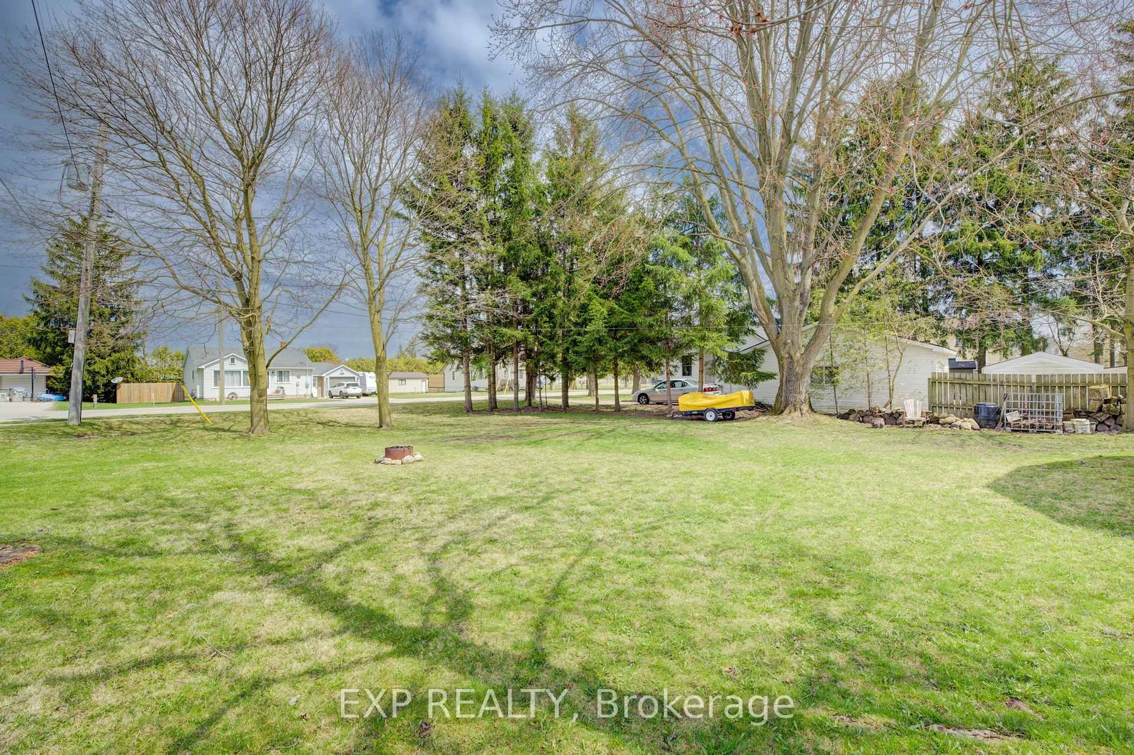 A pic from outside/outdoor area/front of a property/back of a property/a pic from drone, water/lake/river/ocean view for 127 King St, North Perth Ontario N0G 1B0