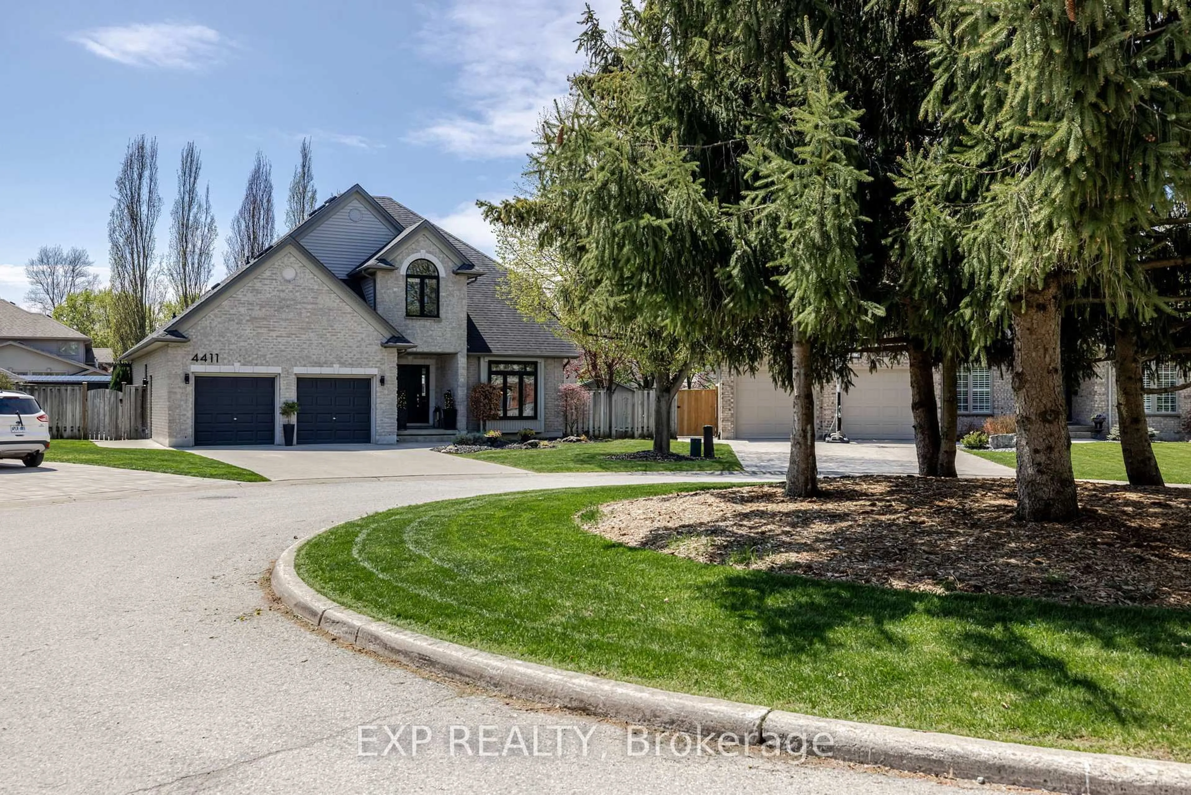A pic from outside/outdoor area/front of a property/back of a property/a pic from drone, street for 4411 Malpass Pl, London South Ontario N6P 1T3