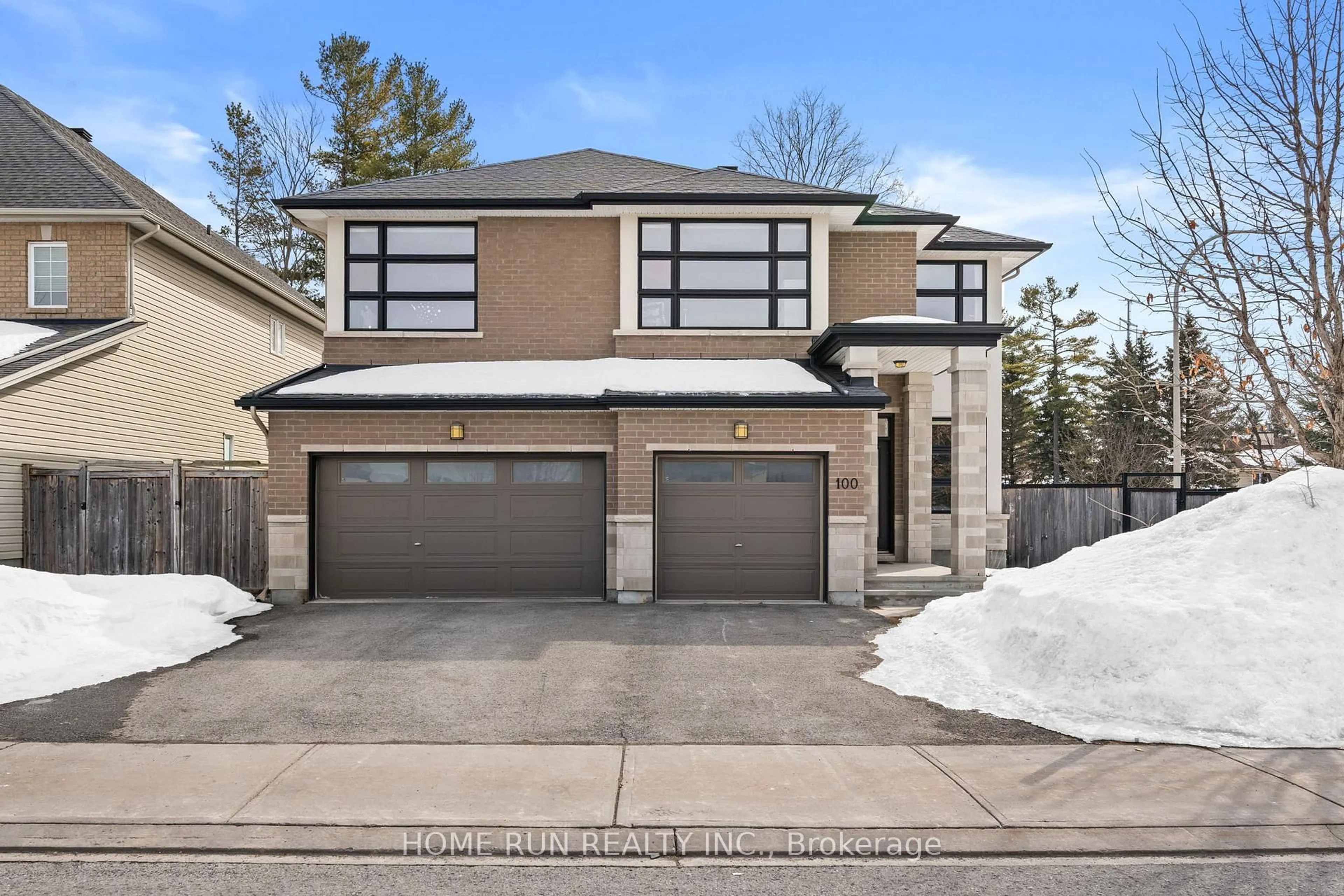 Home with brick exterior material, street for 100 Kinghaven Cres, Ottawa Ontario K2M 0C4