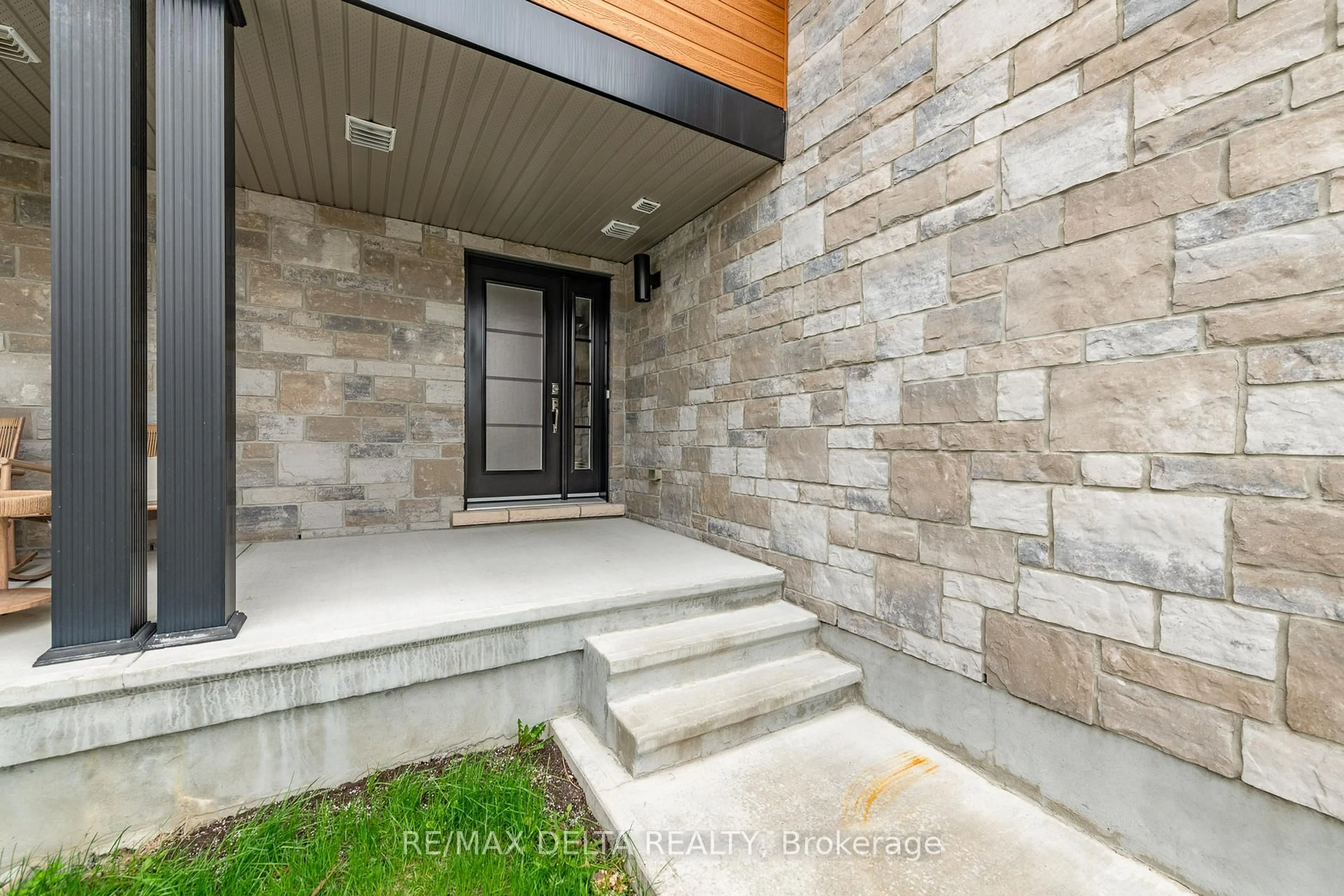 Unknown for 2289 Marble Cres, Clarence-Rockland Ontario K4K 0G9