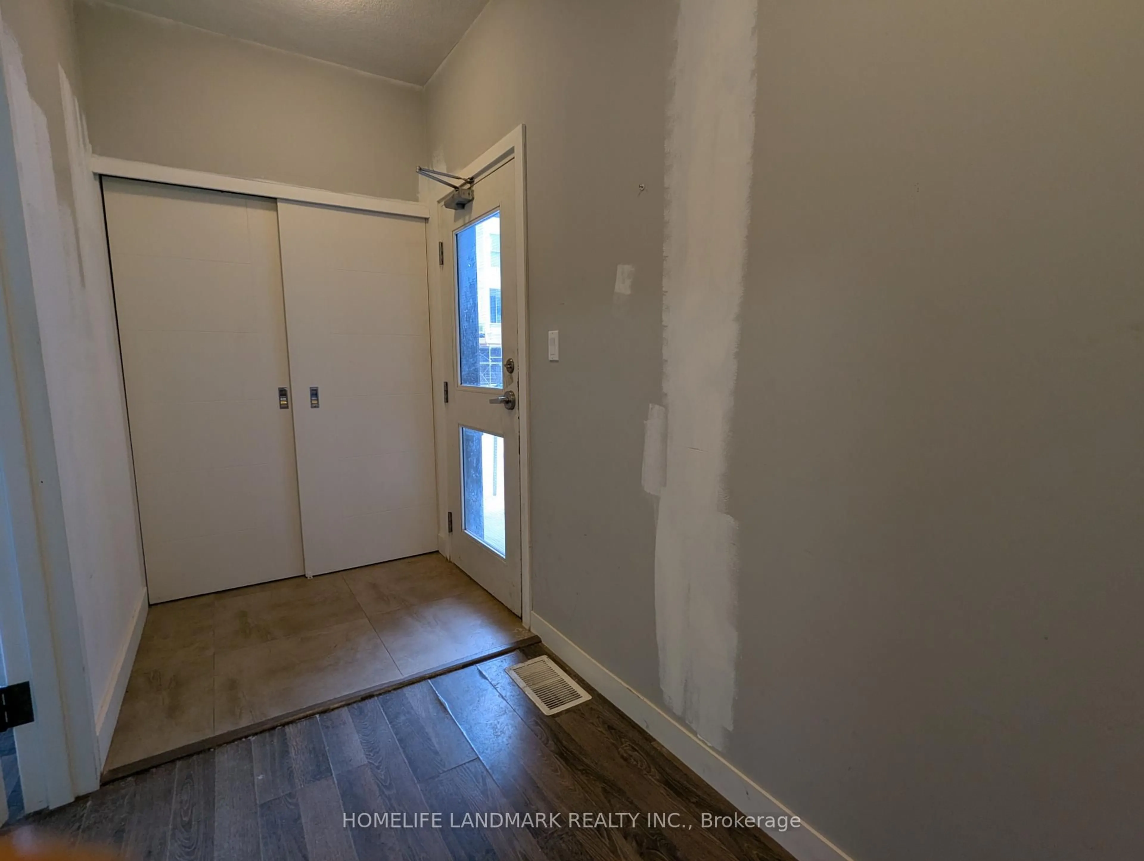 A pic of a room for 62 Balsam St #T102, Waterloo Ontario N2L 3H2
