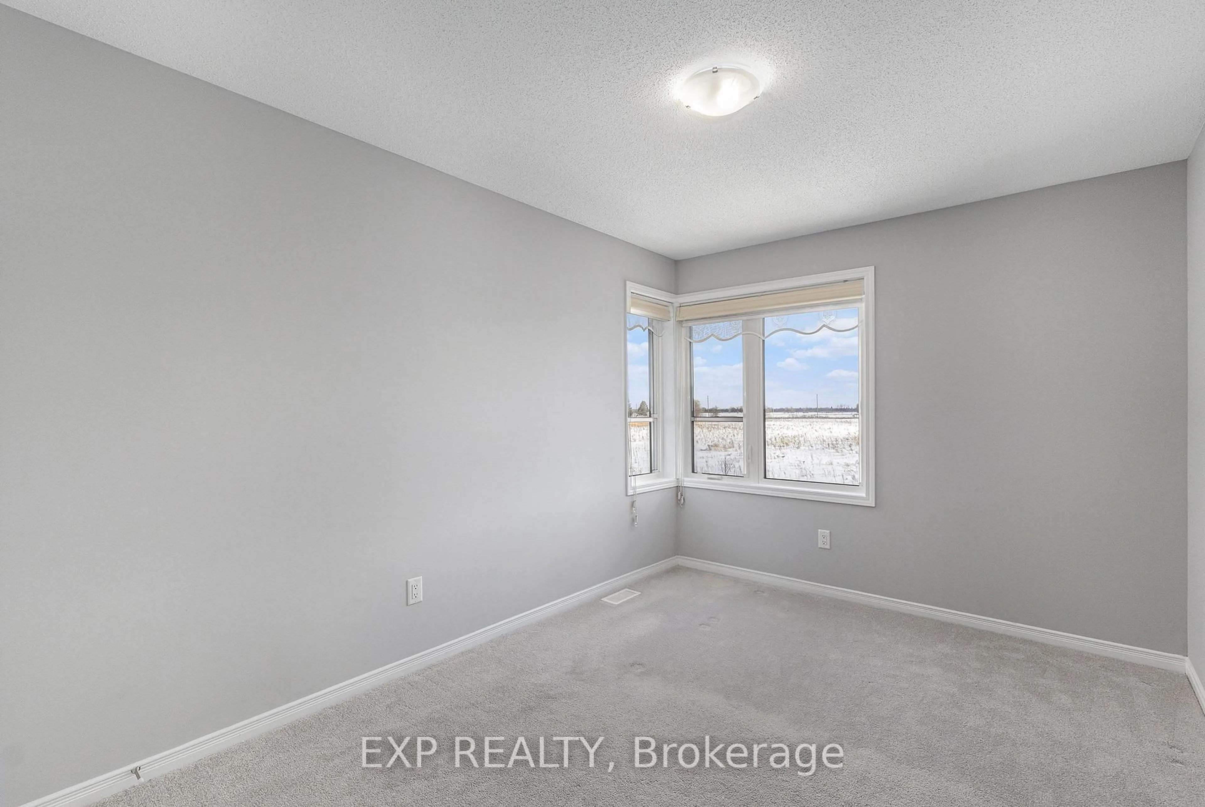 A pic of a room for 379 Cope Dr, Ottawa Ontario K2V 0P7