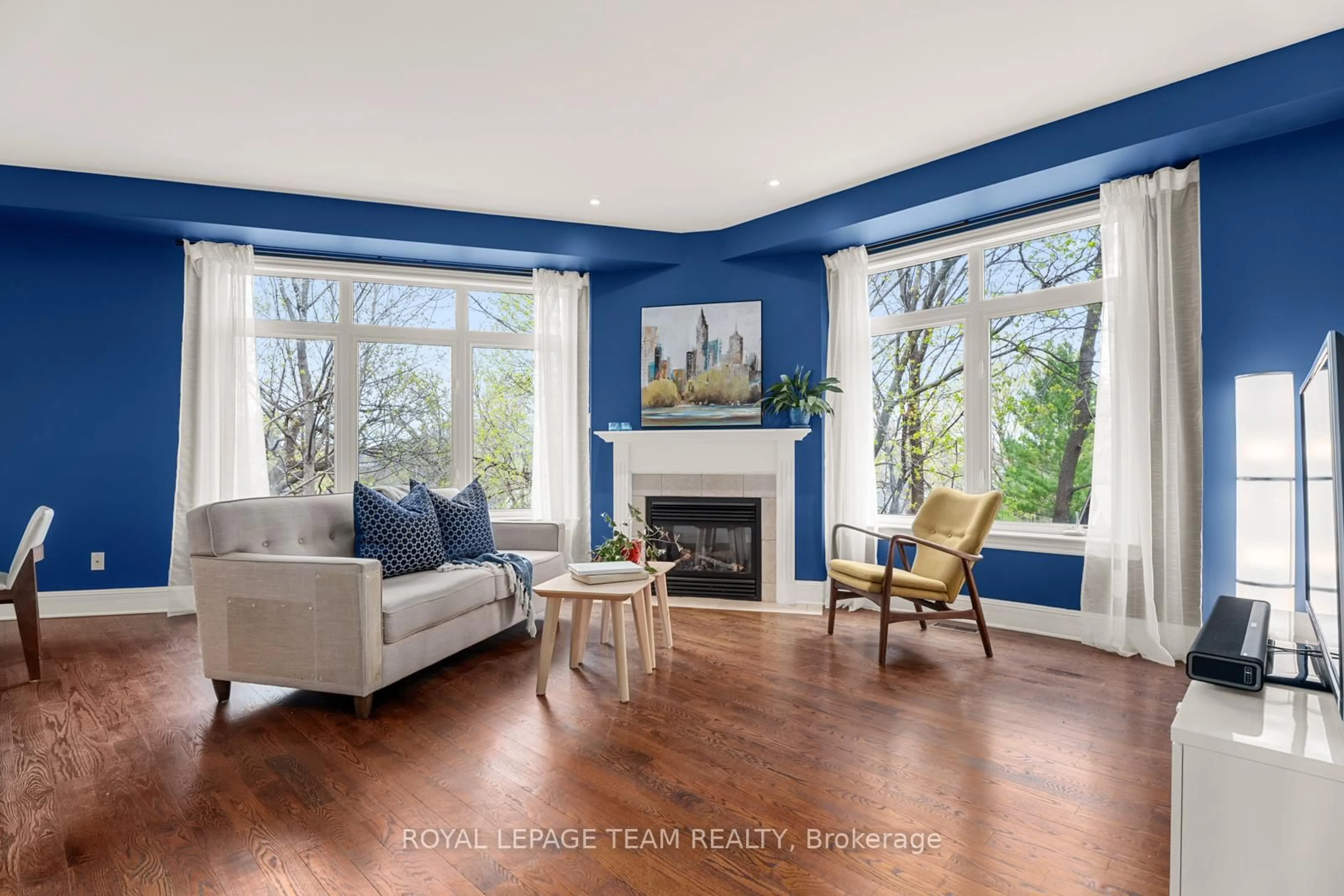 Living room with furniture, unknown for 520 Queen Elizabeth Dr #27, Ottawa Ontario K1S 5T7