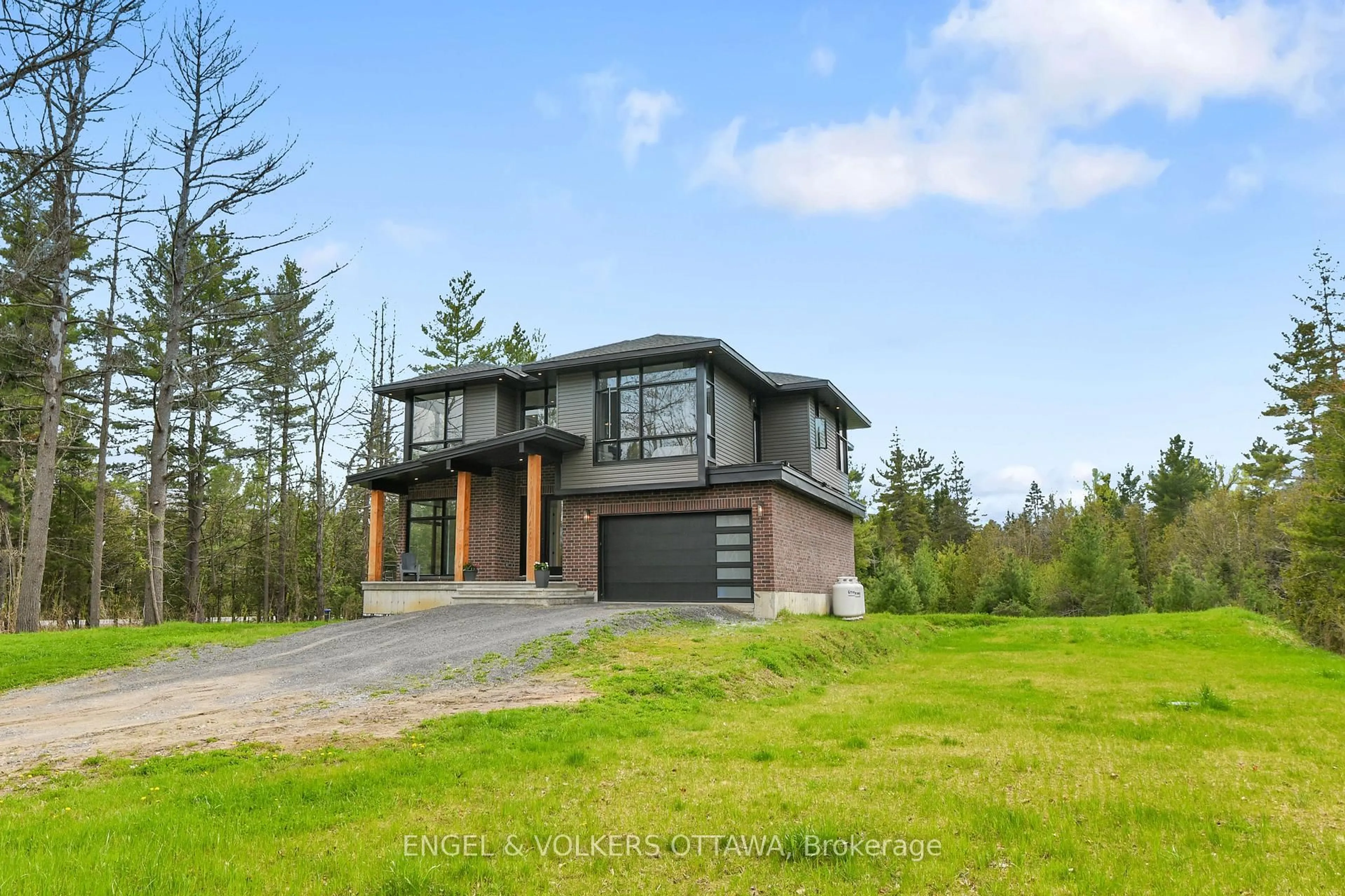 Unknown for 2068 RICHMOND Rd, Smiths Falls Ontario K7A 4S7