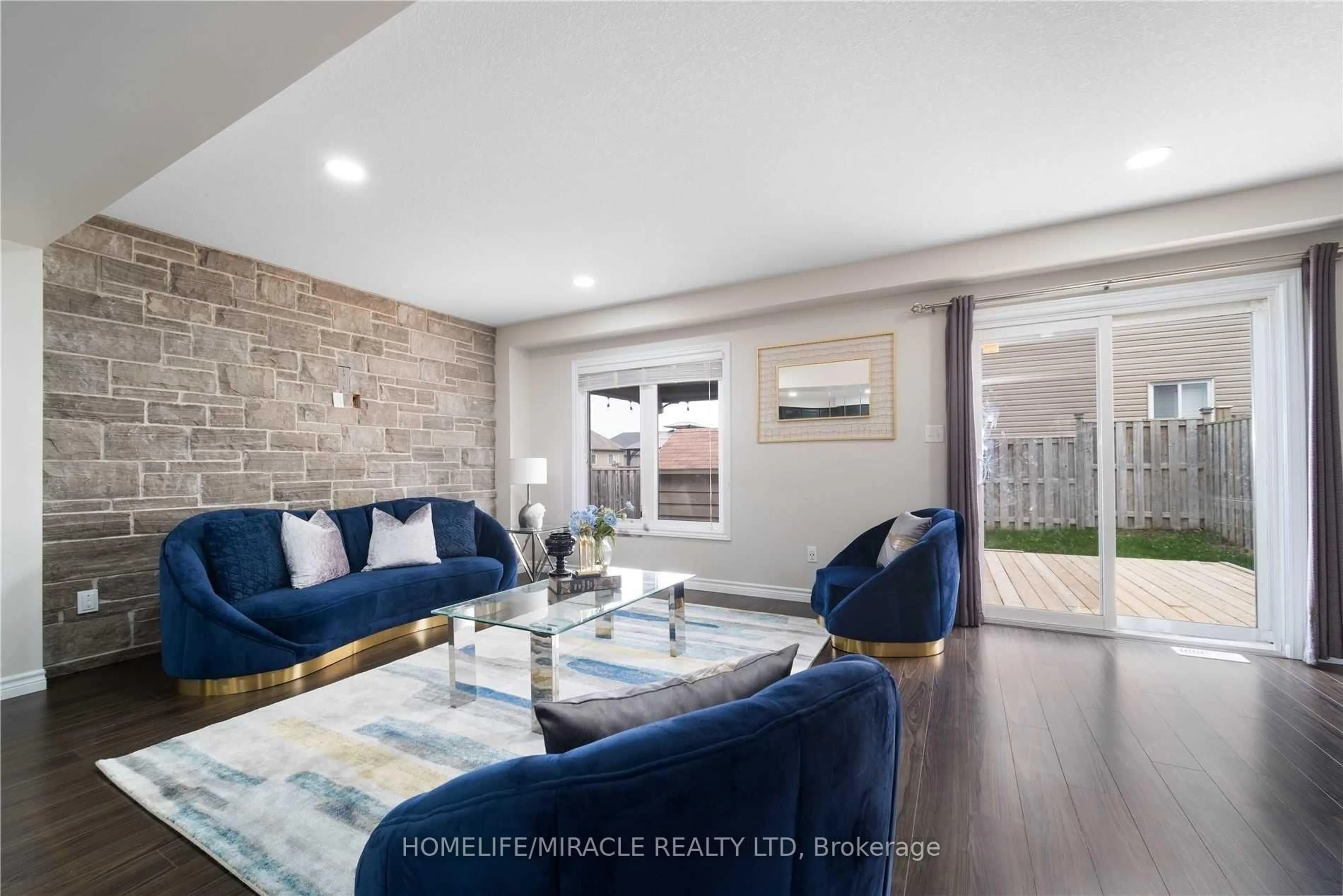Living room with furniture, ceramic/tile floor for 6 Pompeii St, Kitchener Ontario N2R 0A8
