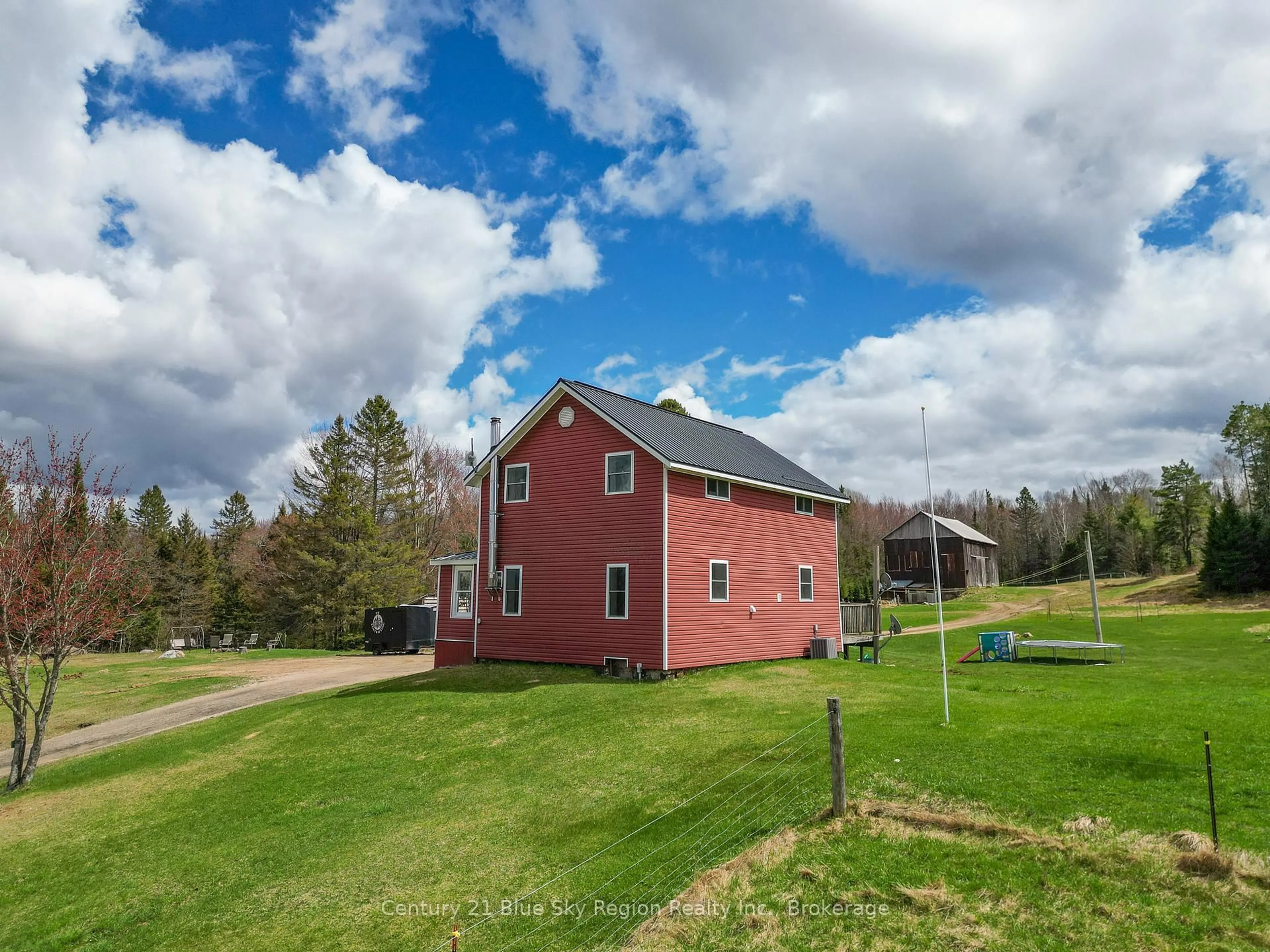 A pic from outside/outdoor area/front of a property/back of a property/a pic from drone, building for 1455 Highway 522 N/A, Nipissing Ontario P0H 2L0