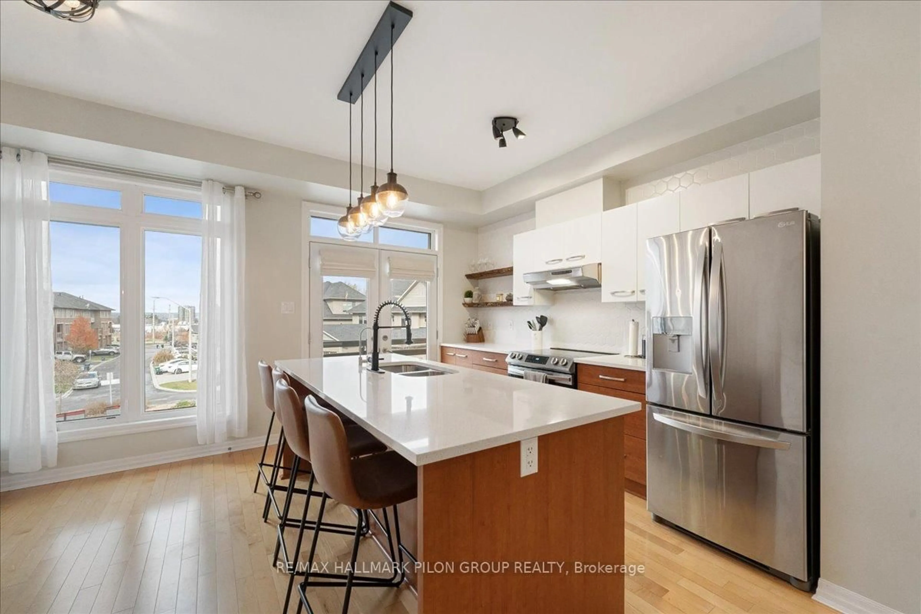 Open concept kitchen, unknown for 104 Lionel Private, Ottawa Ontario K4A 0X1