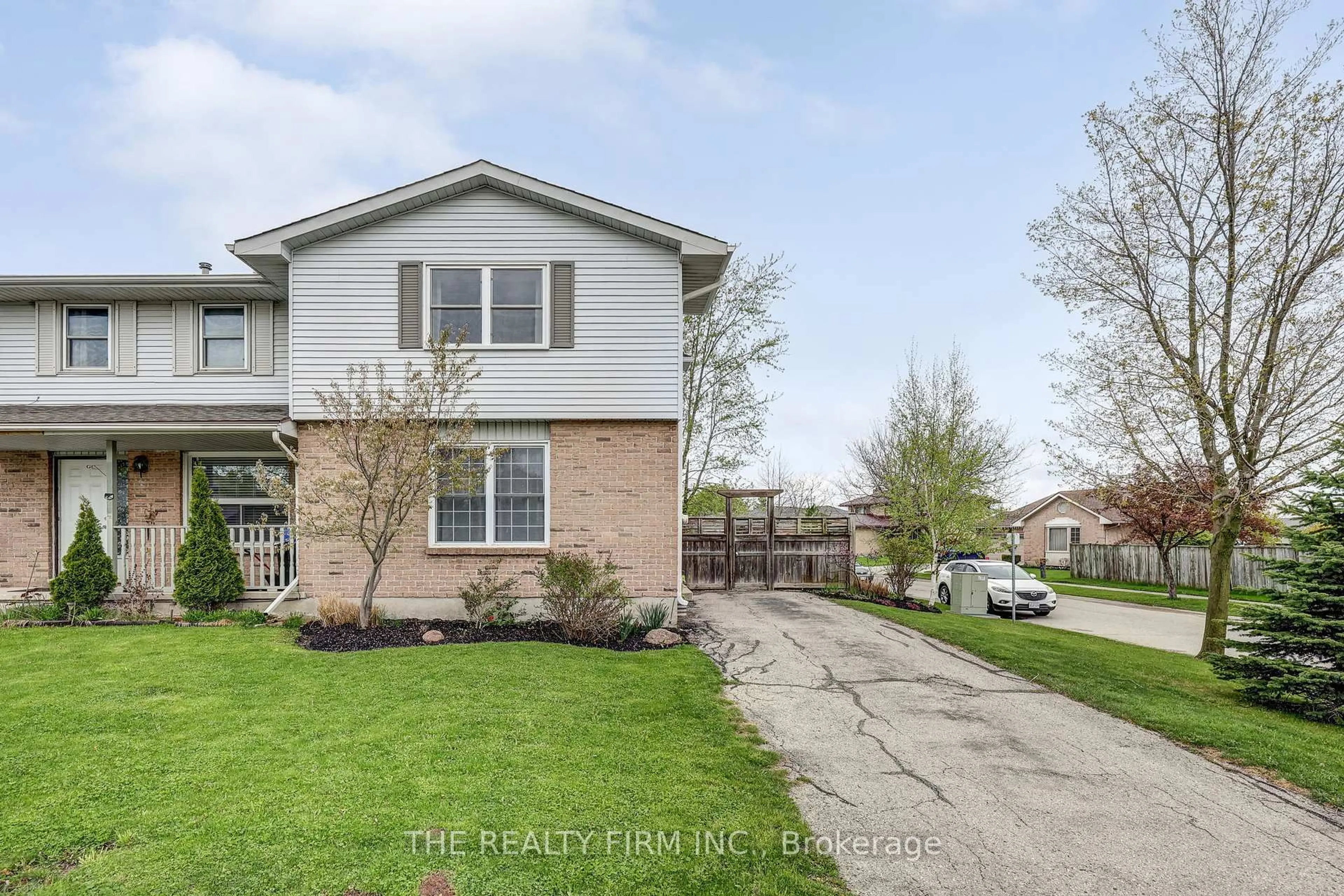Unknown for 732 Homeview Rd, London South Ontario N6C 5N2