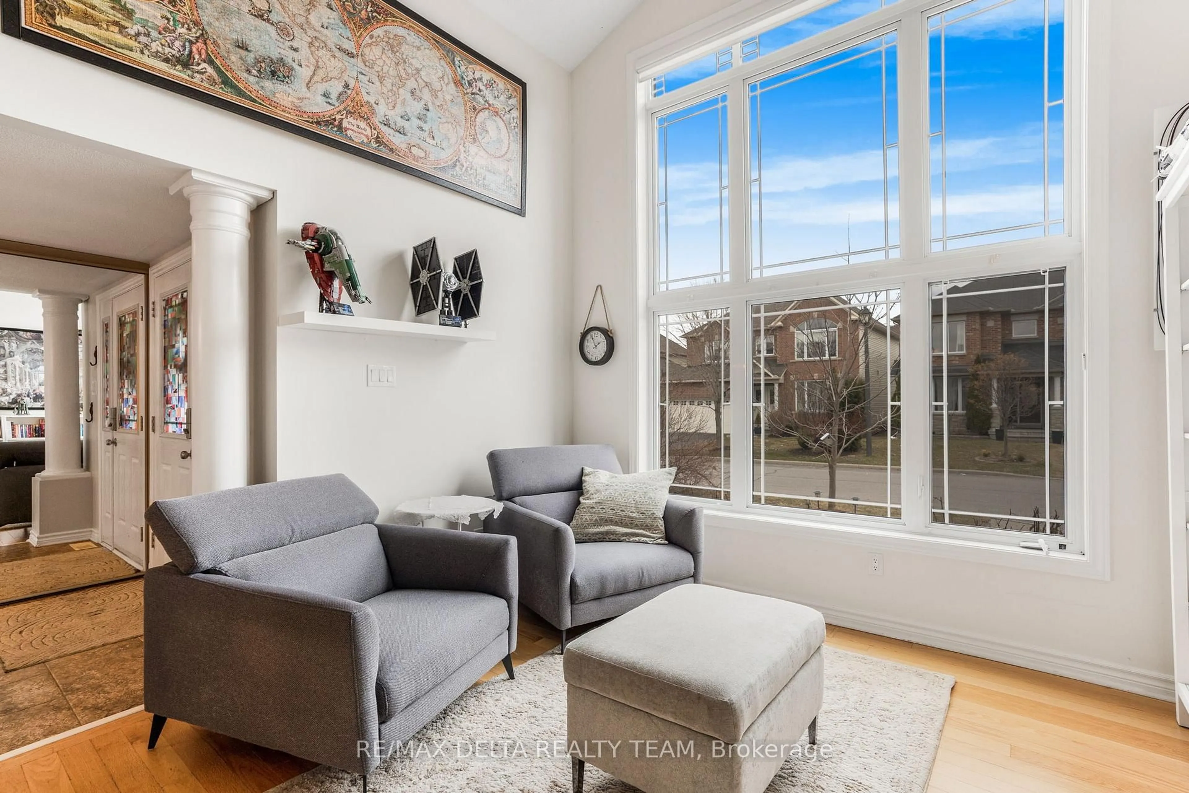 Living room with furniture, unknown for 479 Frank Cauley Way, Orleans Ontario K4A 0L4
