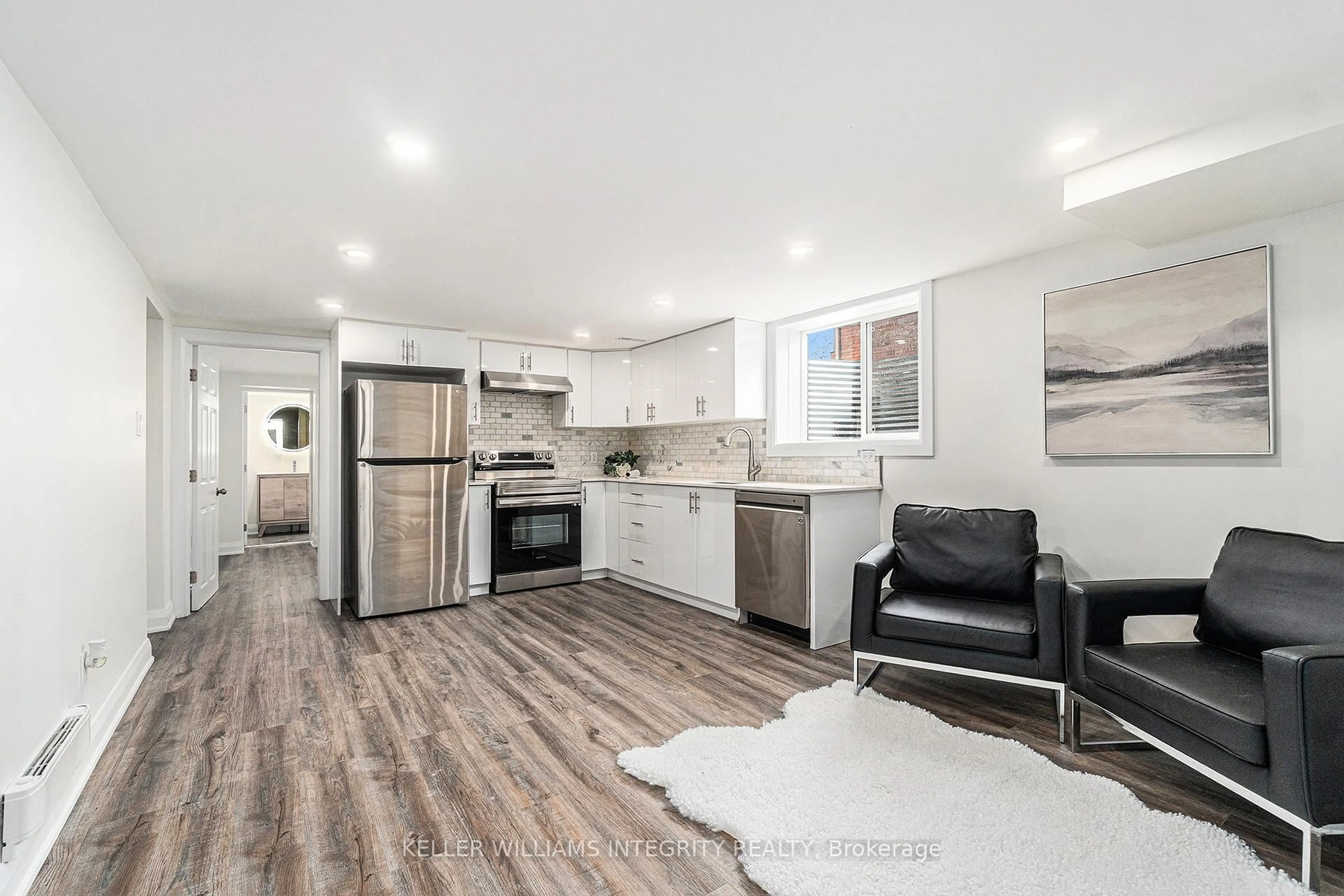Open concept kitchen, unknown for 752 Dickens Ave, Ottawa Ontario K1G 2X8