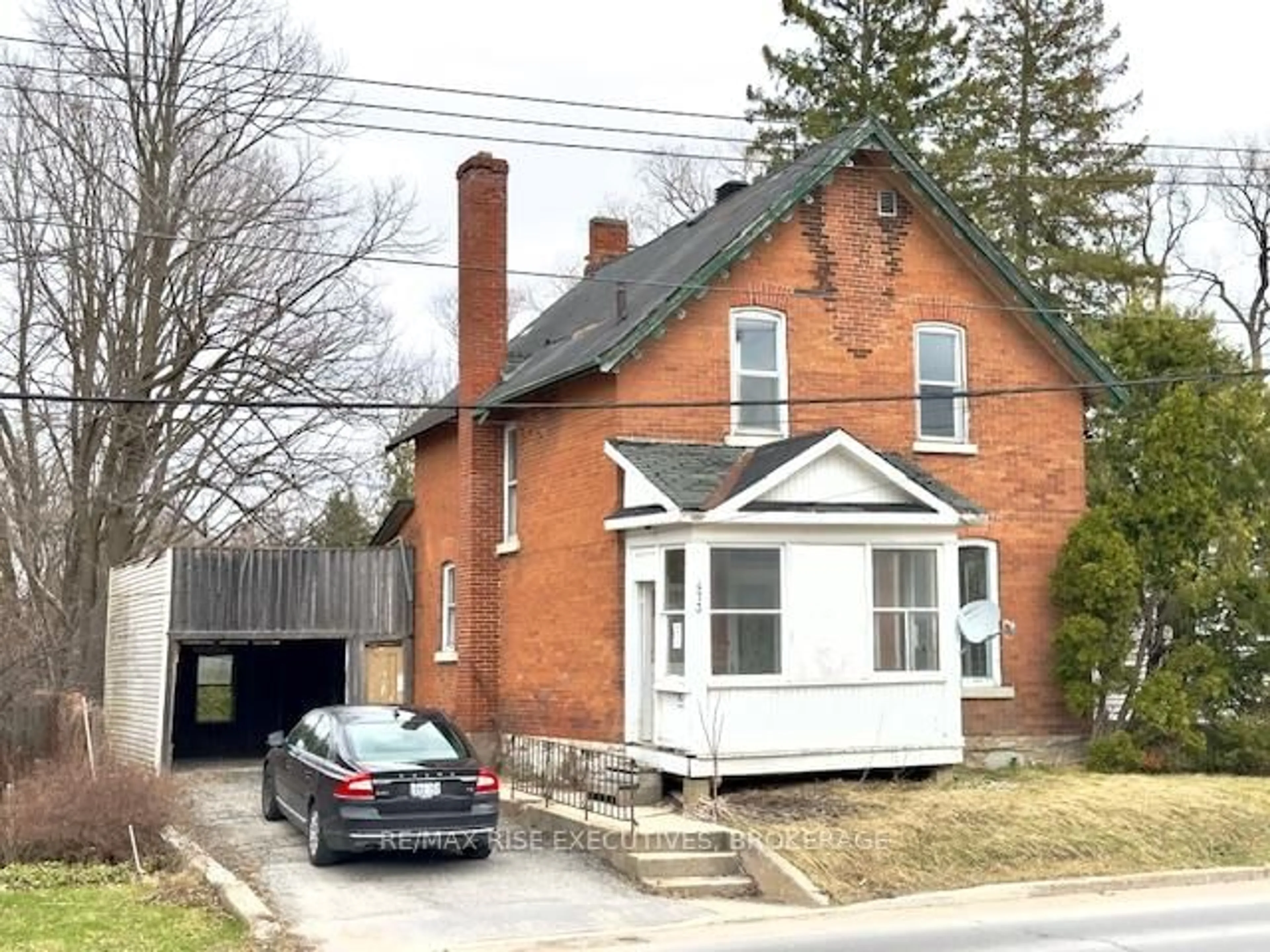 Unknown for 473 Raglan St, Renfrew Ontario K7V 1R9