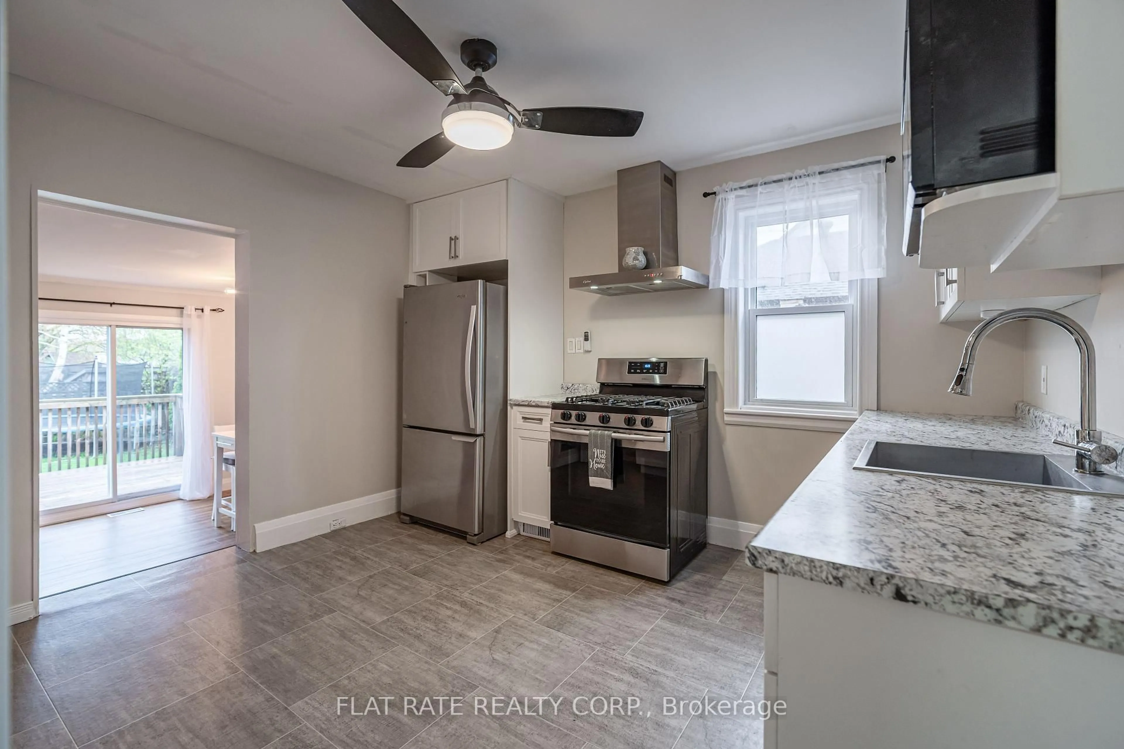 Open concept kitchen, ceramic/tile floor for 709 YOUNG St, Peterborough Ontario K9J 3A3