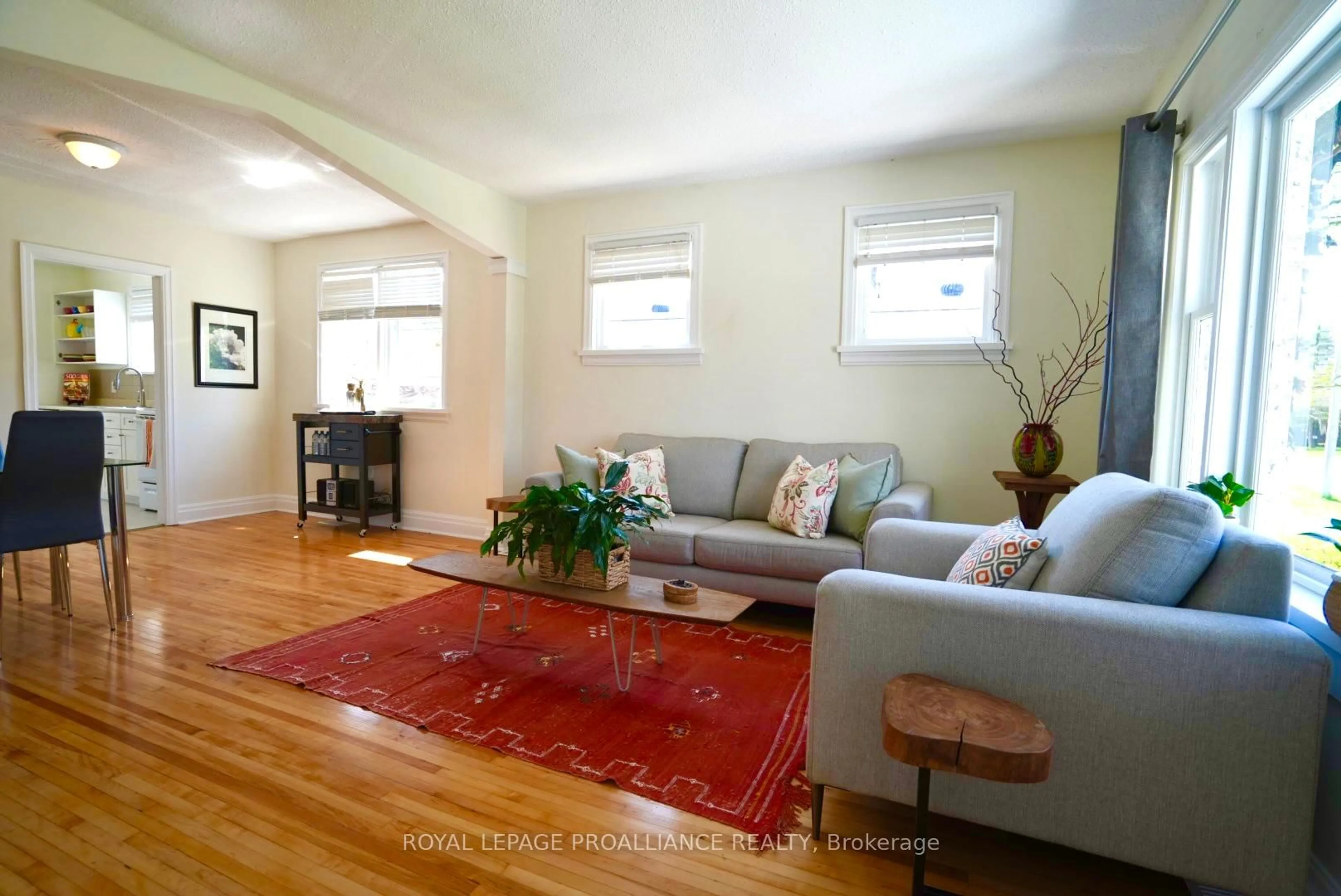 Living room with furniture, unknown for 384 D'arcy St, Cobourg Ontario K9A 4A5