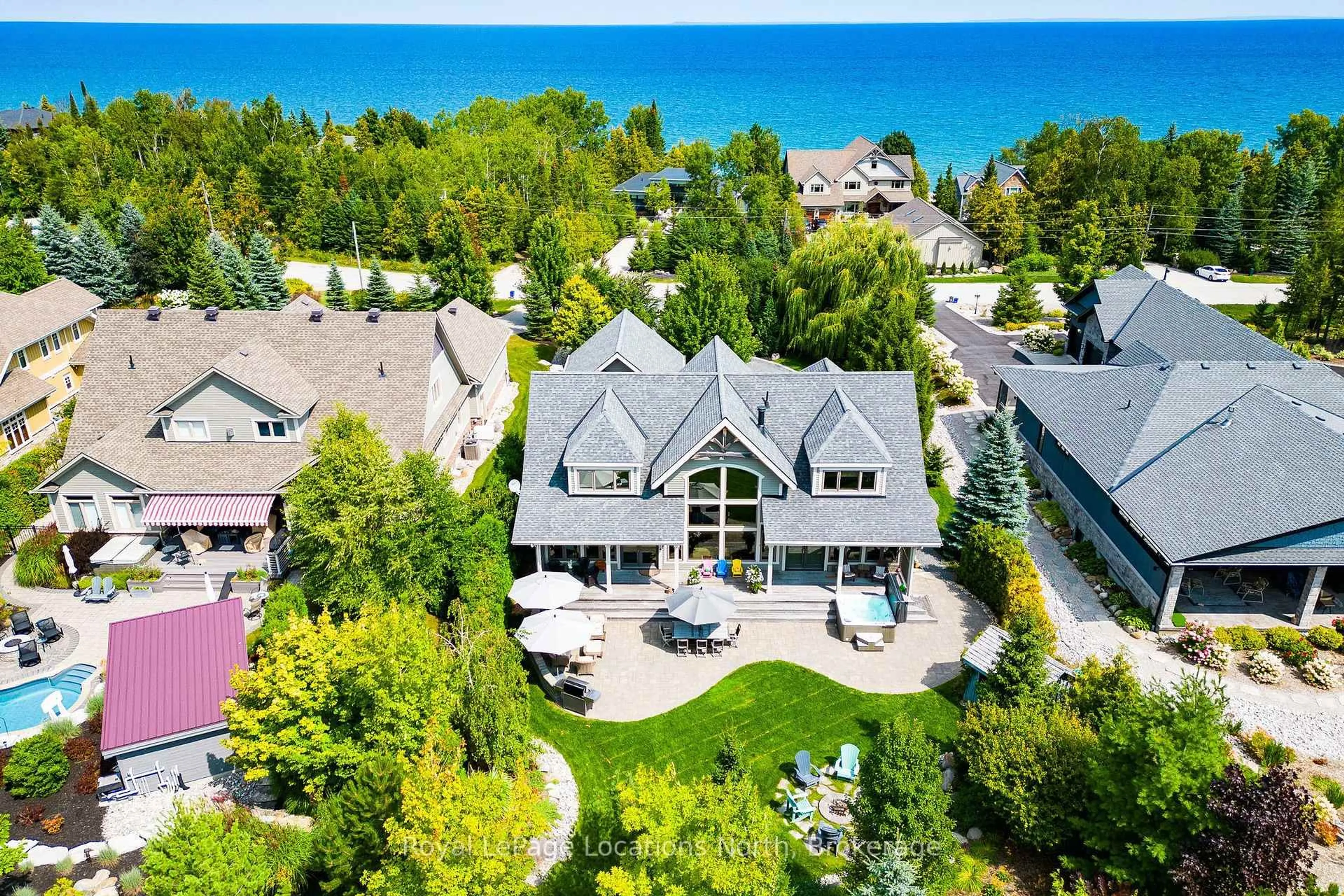 A pic from outside/outdoor area/front of a property/back of a property/a pic from drone, water/lake/river/ocean view for 328 SUNSET Blvd, Blue Mountains Ontario N0H 2P0