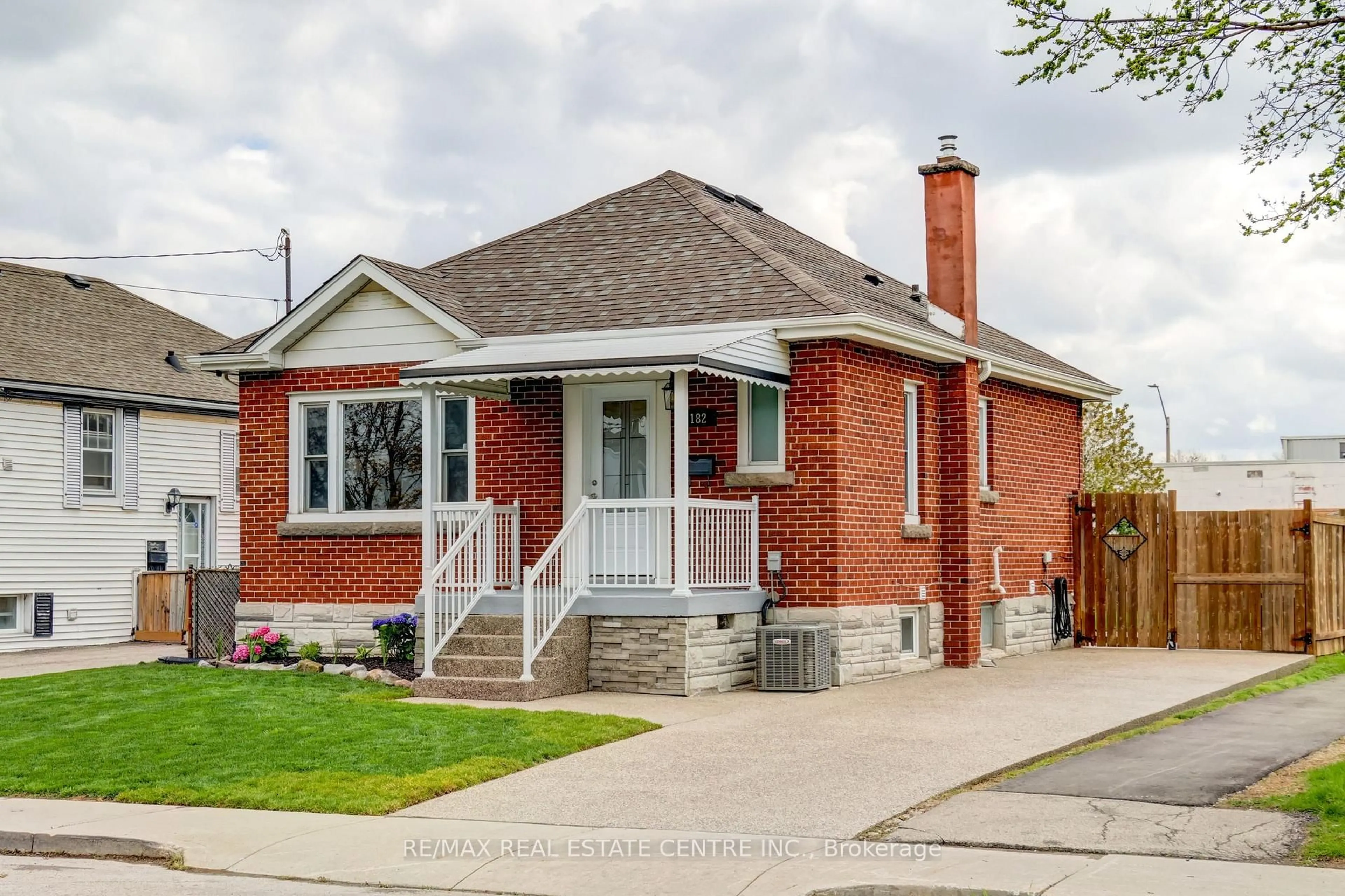 Home with brick exterior material, street for 182 Glennie Ave, Hamilton Ontario L8H 5W2