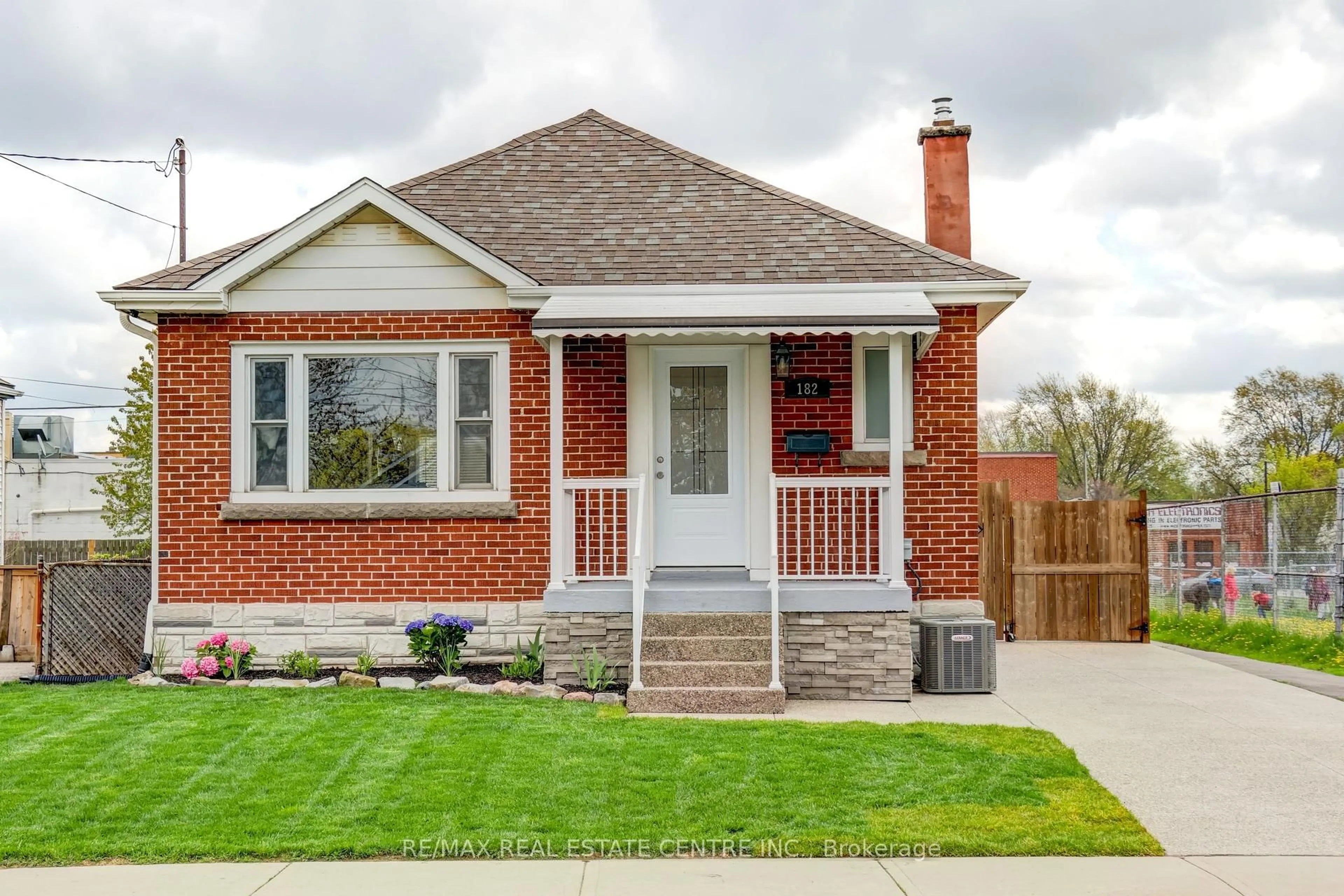 Home with brick exterior material, street for 182 Glennie Ave, Hamilton Ontario L8H 5W2