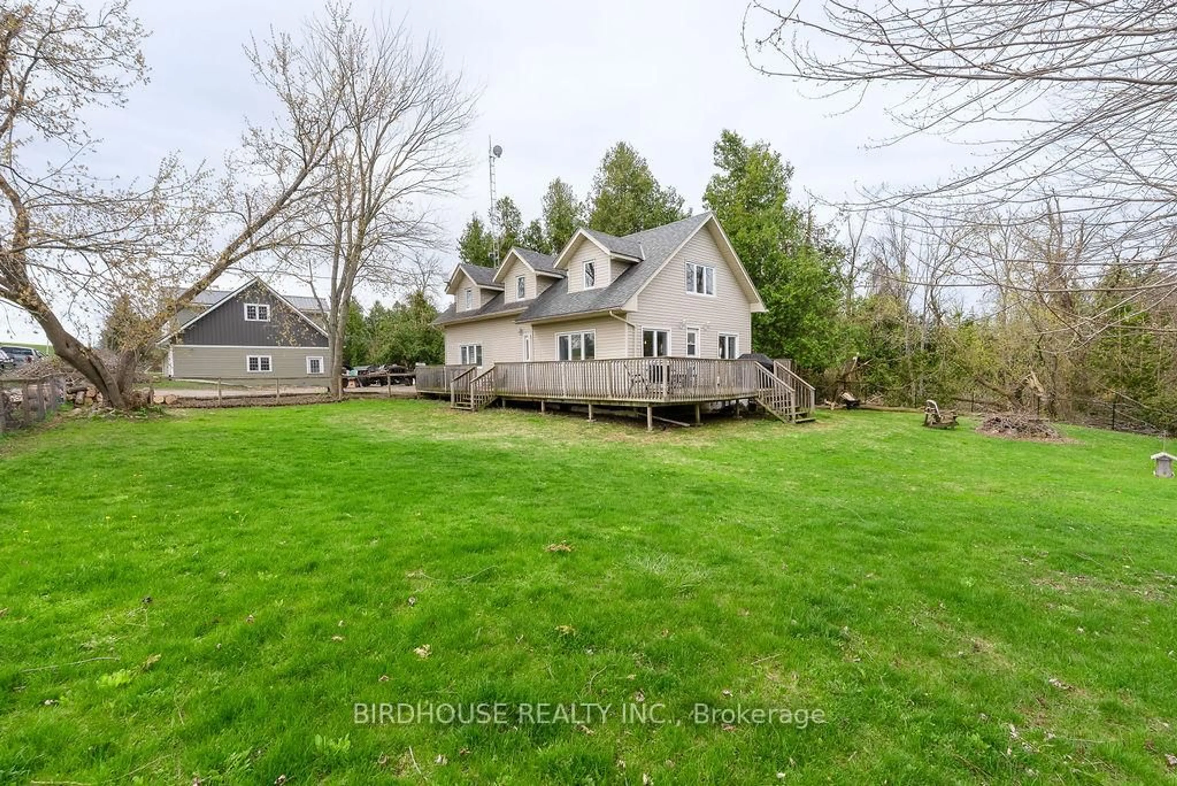 A pic from outside/outdoor area/front of a property/back of a property/a pic from drone, unknown for 1393 Killarney Bay Rd, Kawartha Lakes Ontario K0M 1G0