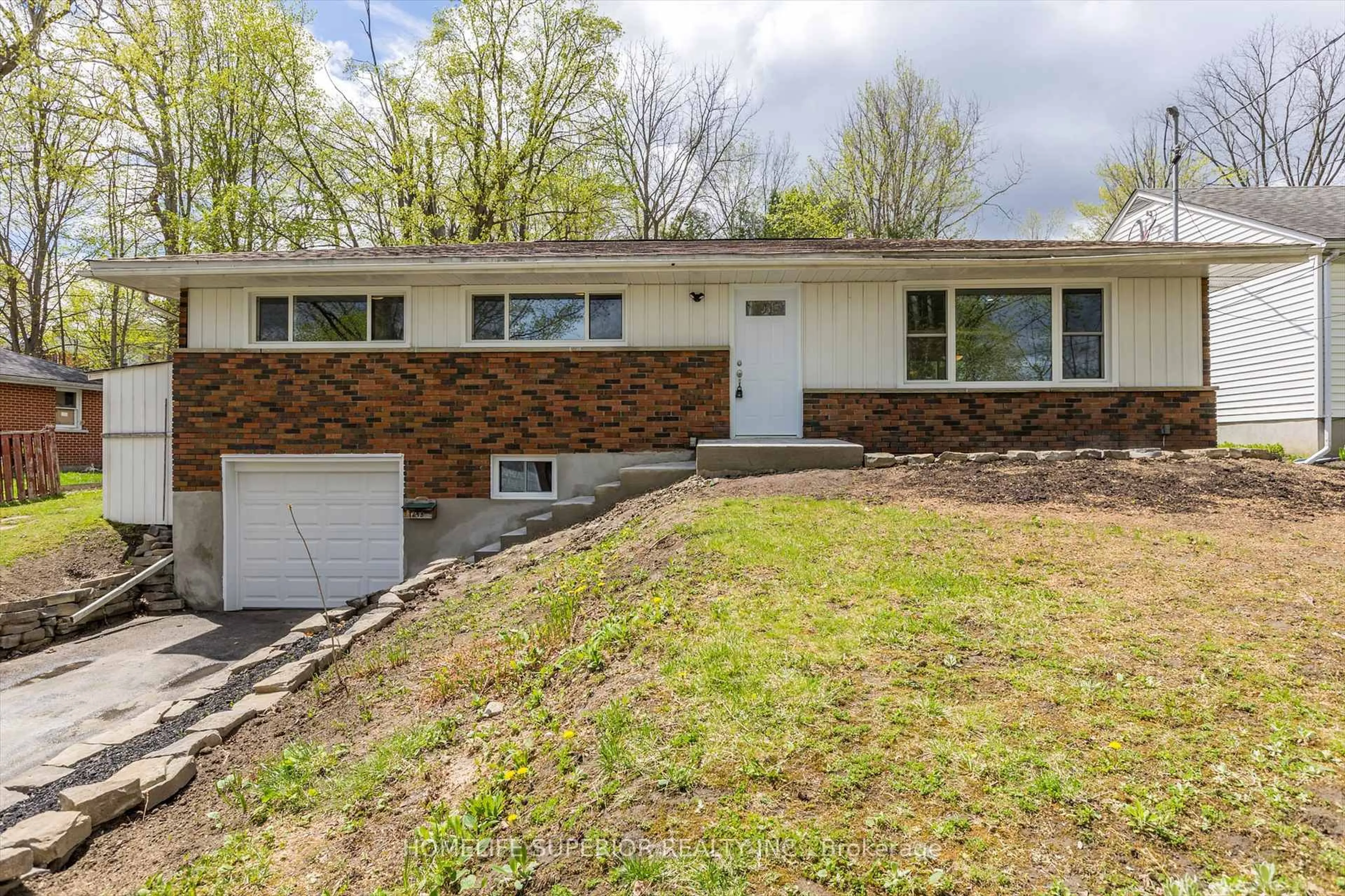 Home with brick exterior material, street for 1243 Albertus Ave, Peterborough Central Ontario K9J 6A3