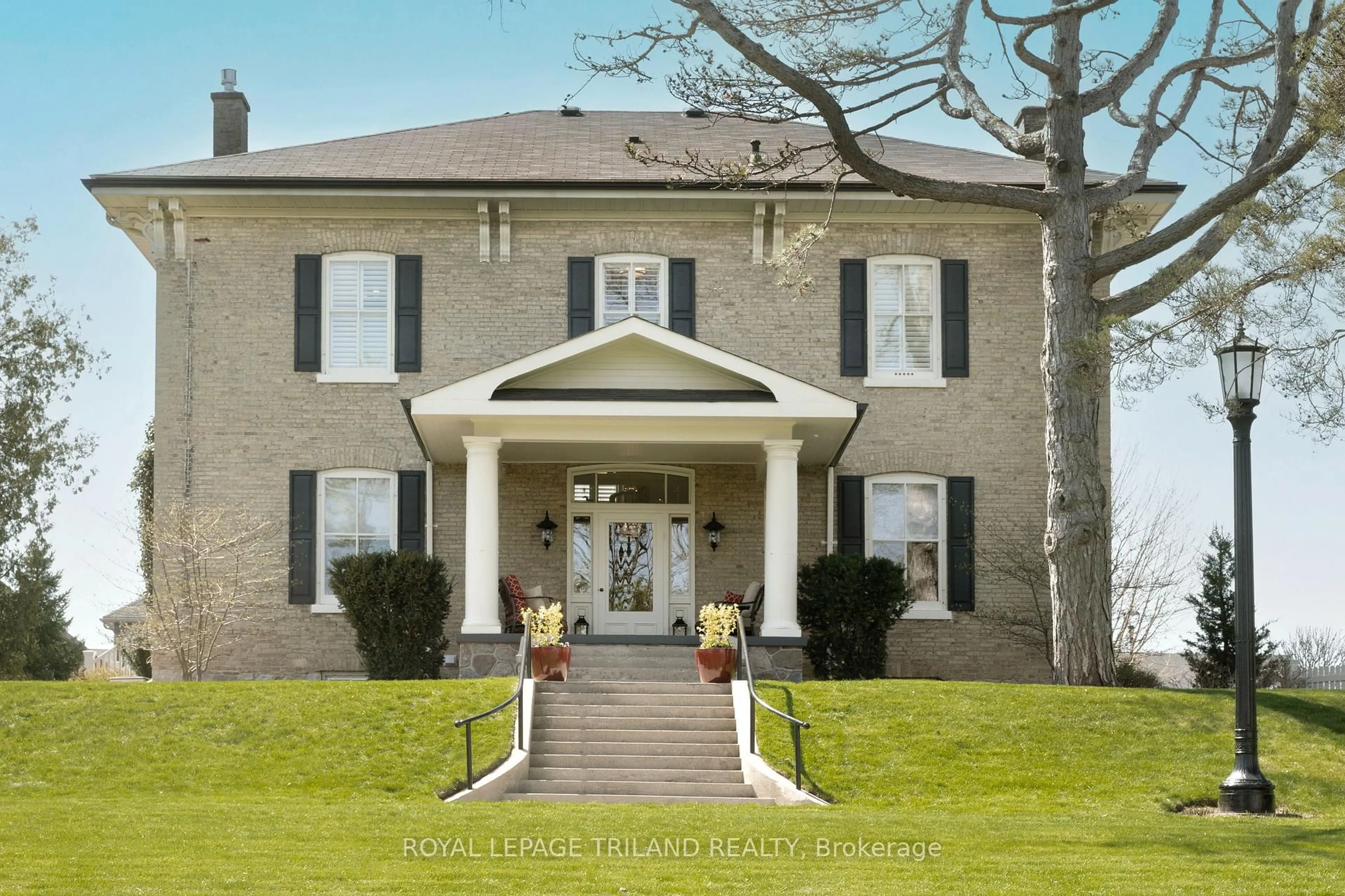 Home with brick exterior material, building for 2770 Sheffield Pl, London South Ontario N6M 0E5