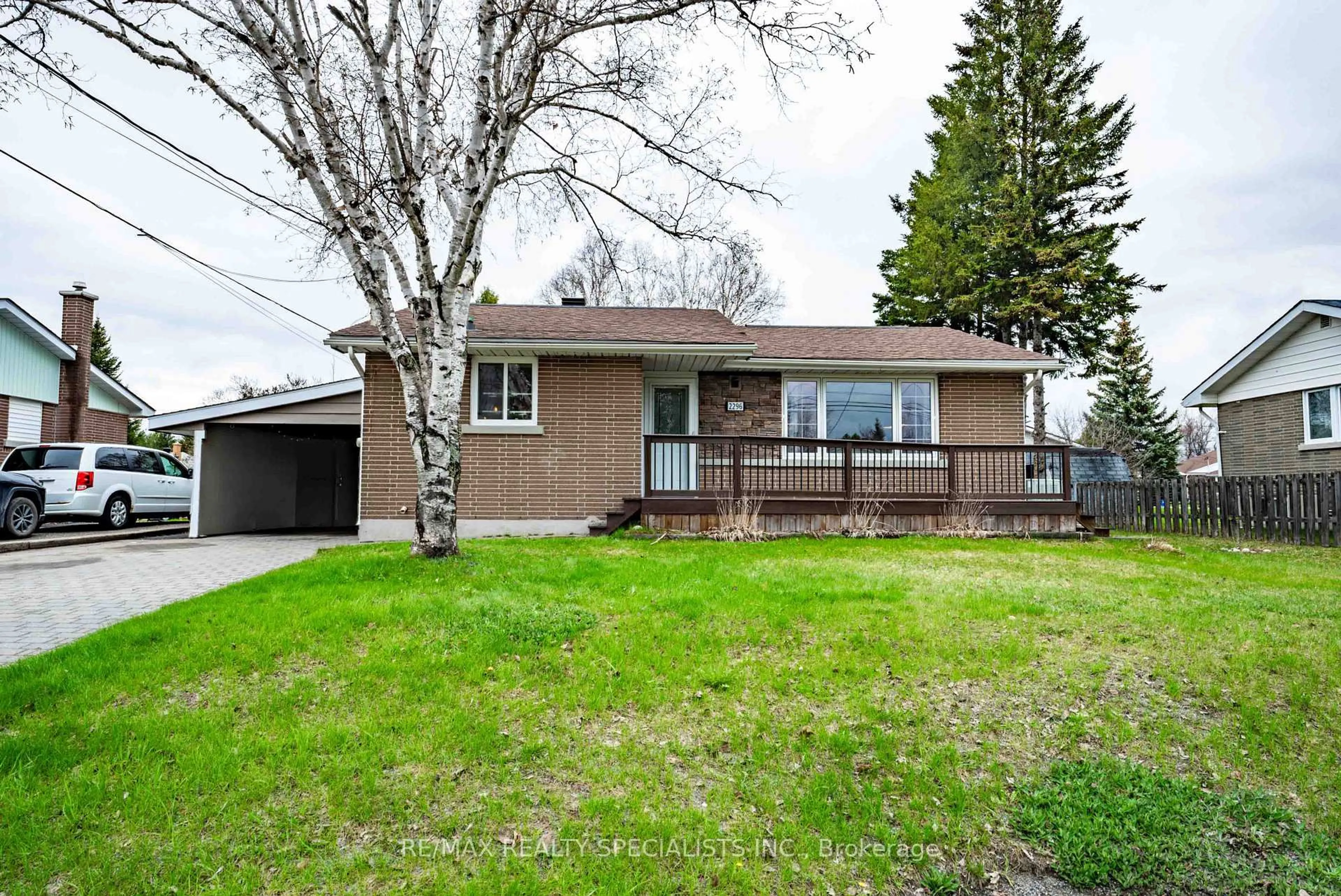Unknown for 2296 Madison Ave, Greater Sudbury Ontario P3A 2R3