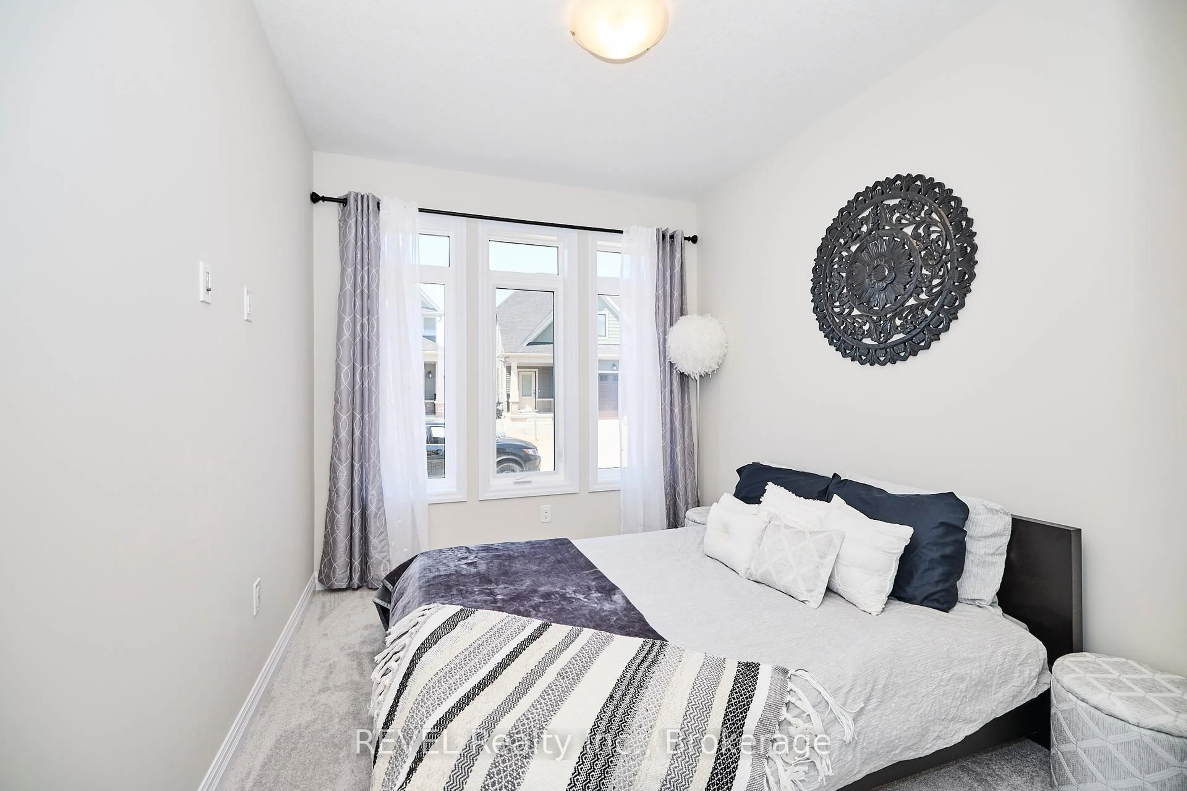 Bedroom with bed, unknown for 4311 Mann St #11, Niagara Falls Ontario L2G 0E7