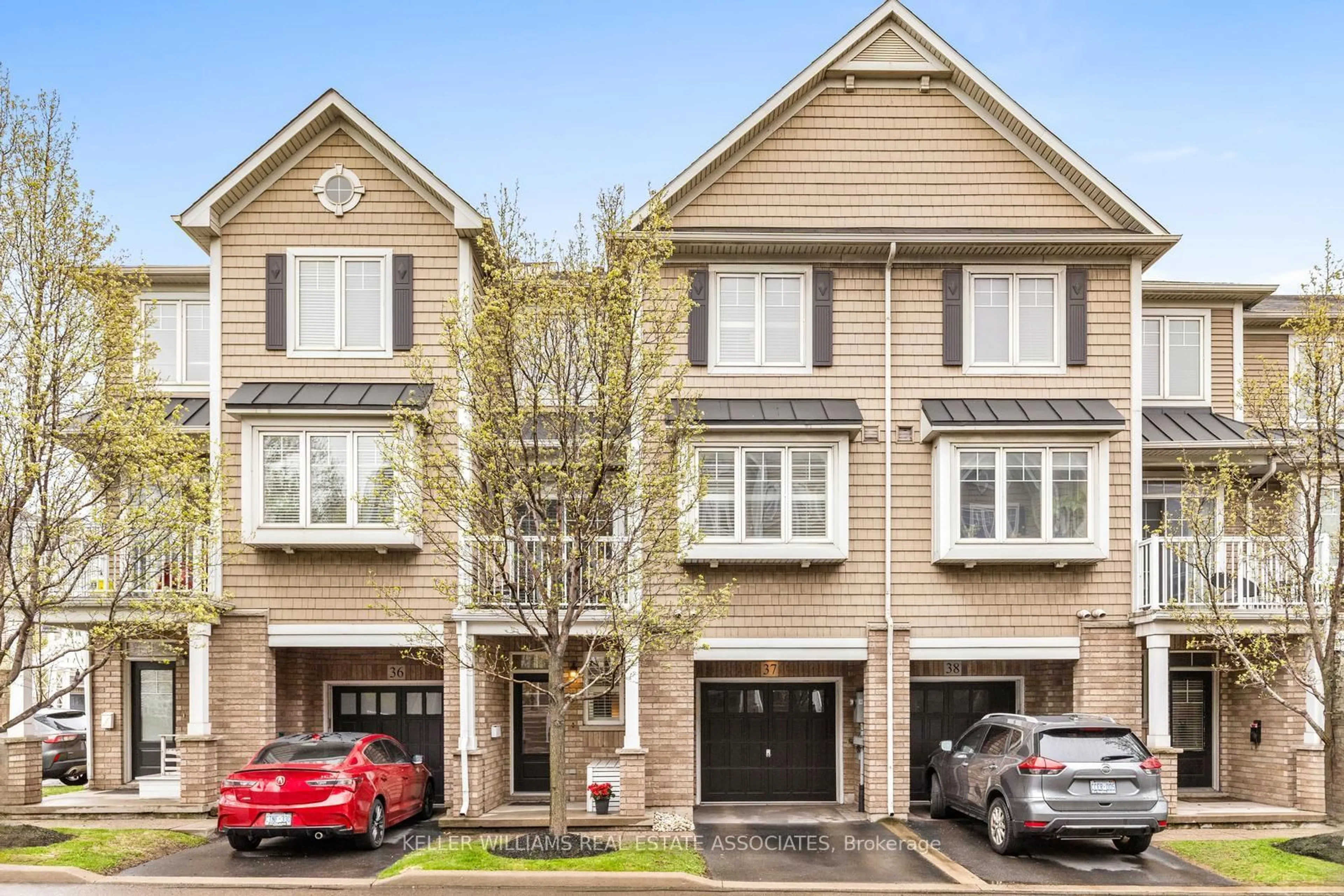 Unknown for 337 Beach Blvd #37, Hamilton Ontario L8H 6W4