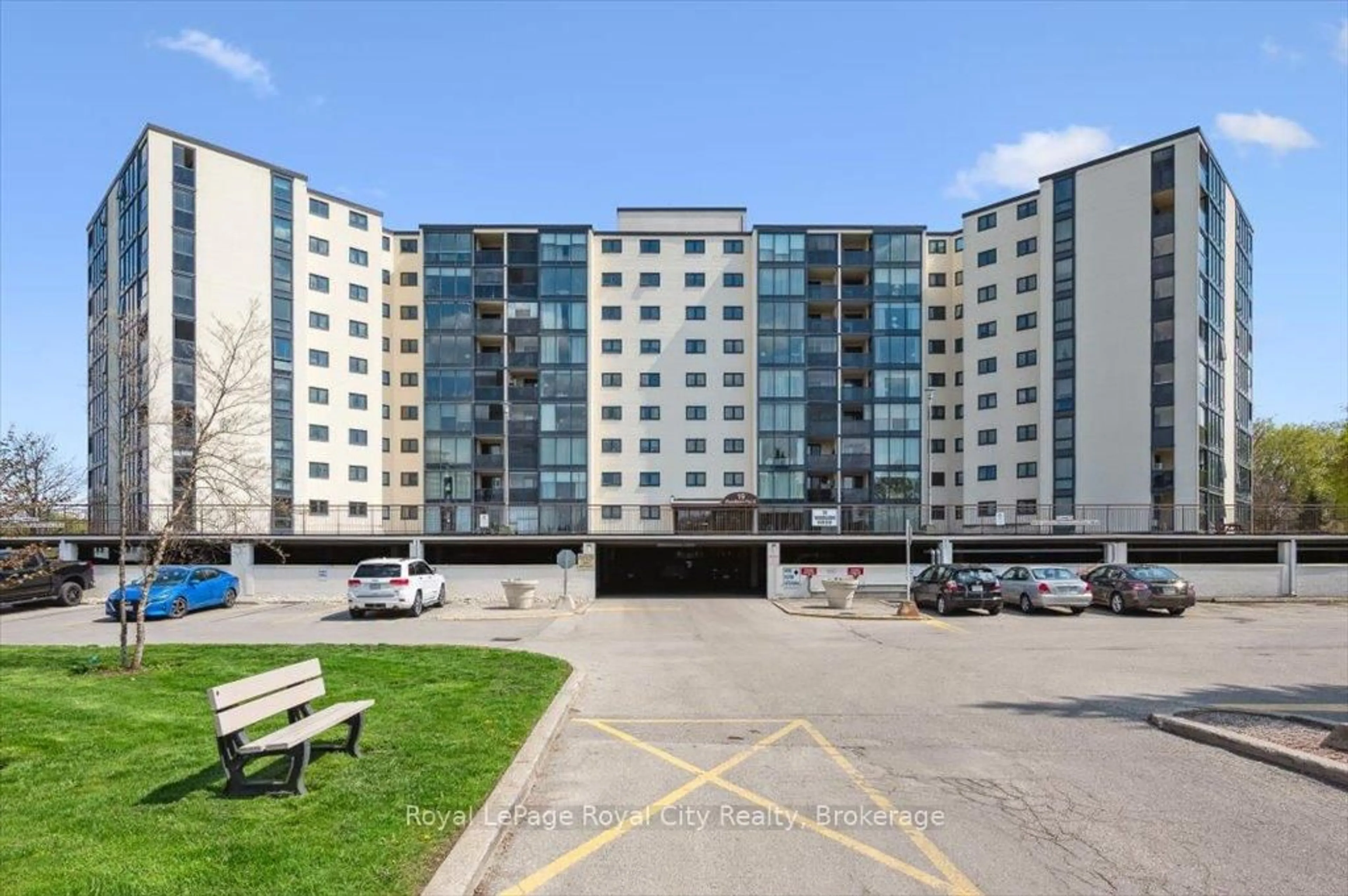 A pic from outside/outdoor area/front of a property/back of a property/a pic from drone, building for 19 Woodlawn Rd #311, Guelph Ontario N1H 7B1