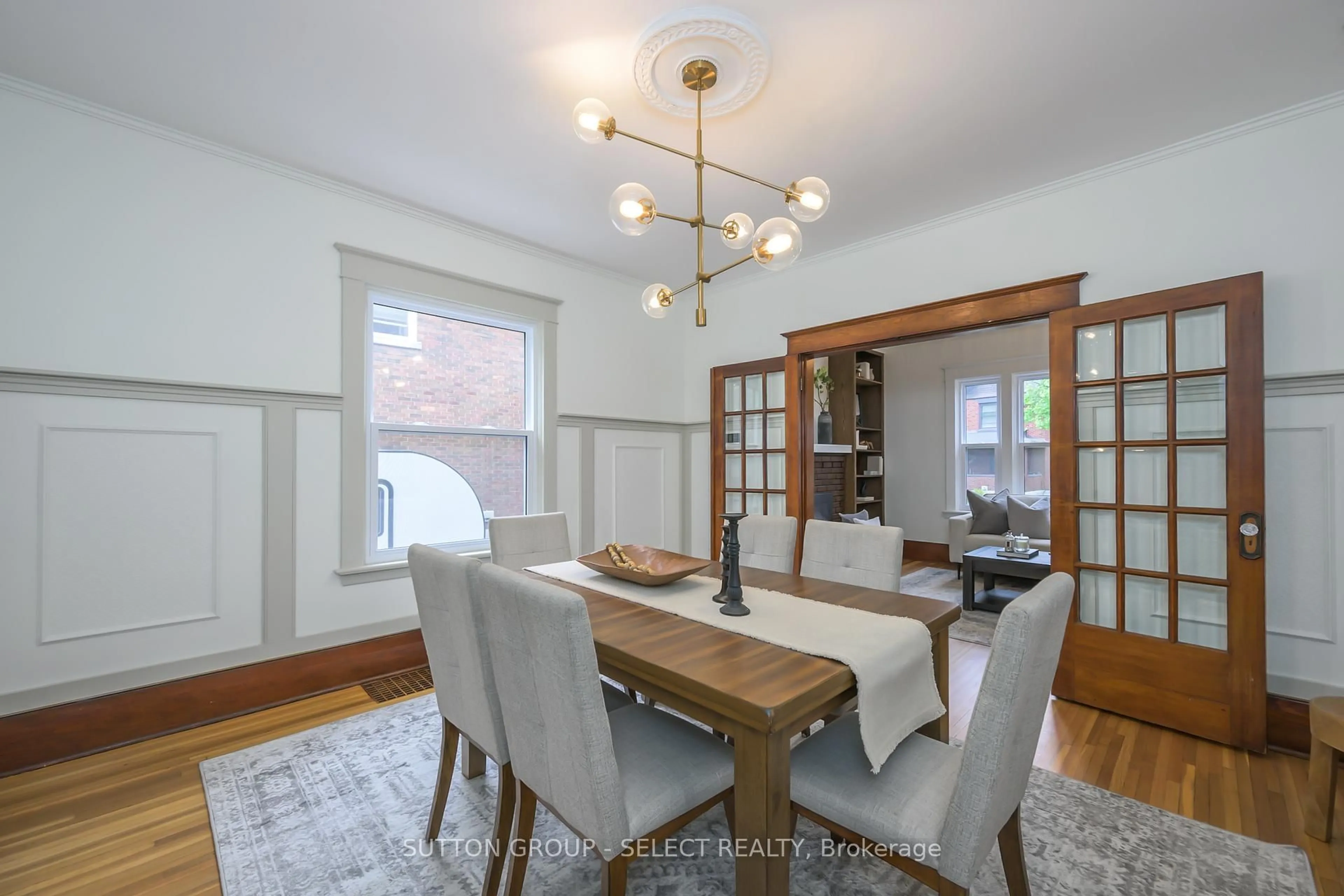 Dining room, unknown for 6 Westcott St, London South Ontario N6C 3G7