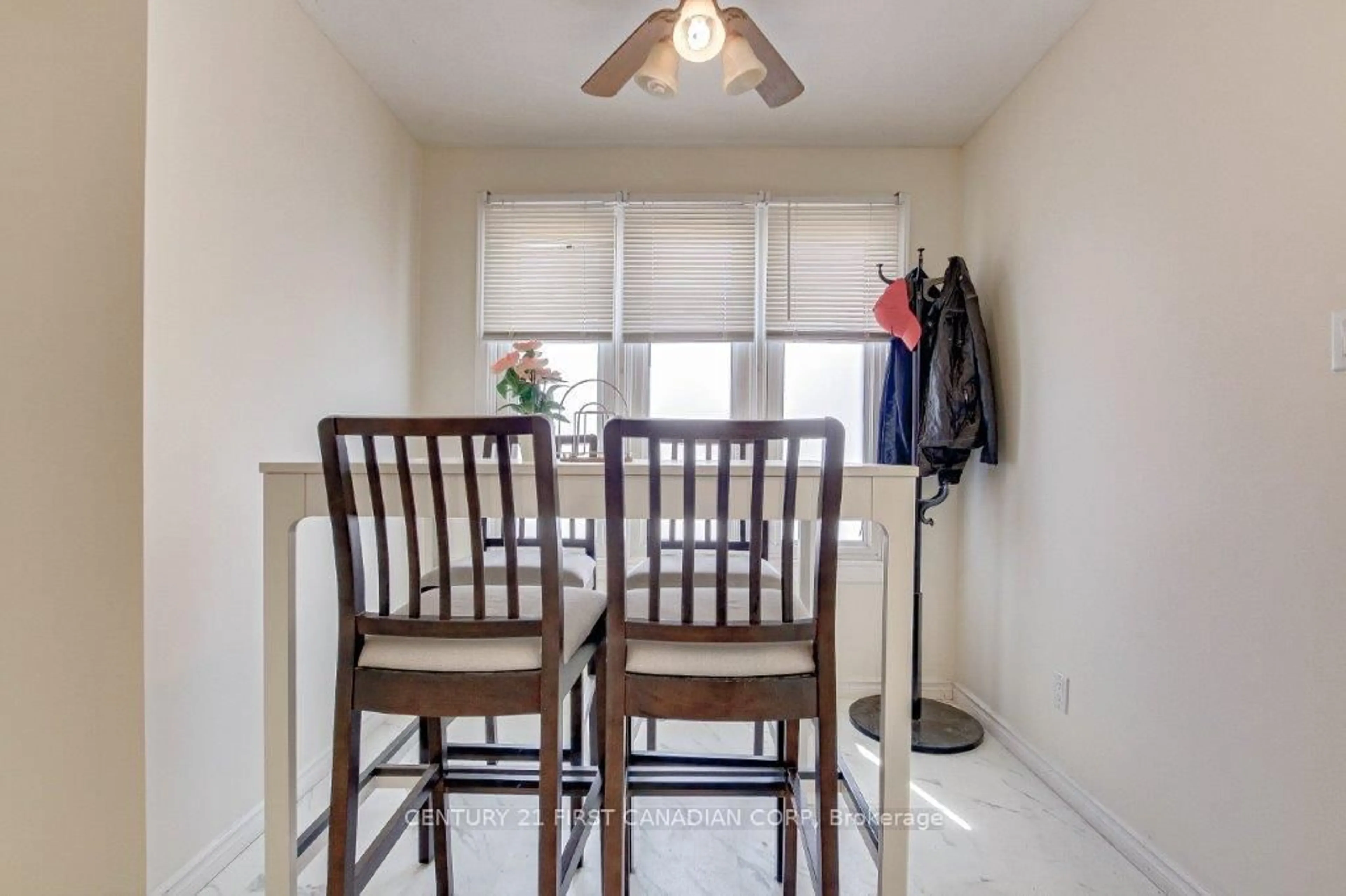 Dining room, unknown for 28 Naskapi St, Woodstock Ontario N4T 1H1