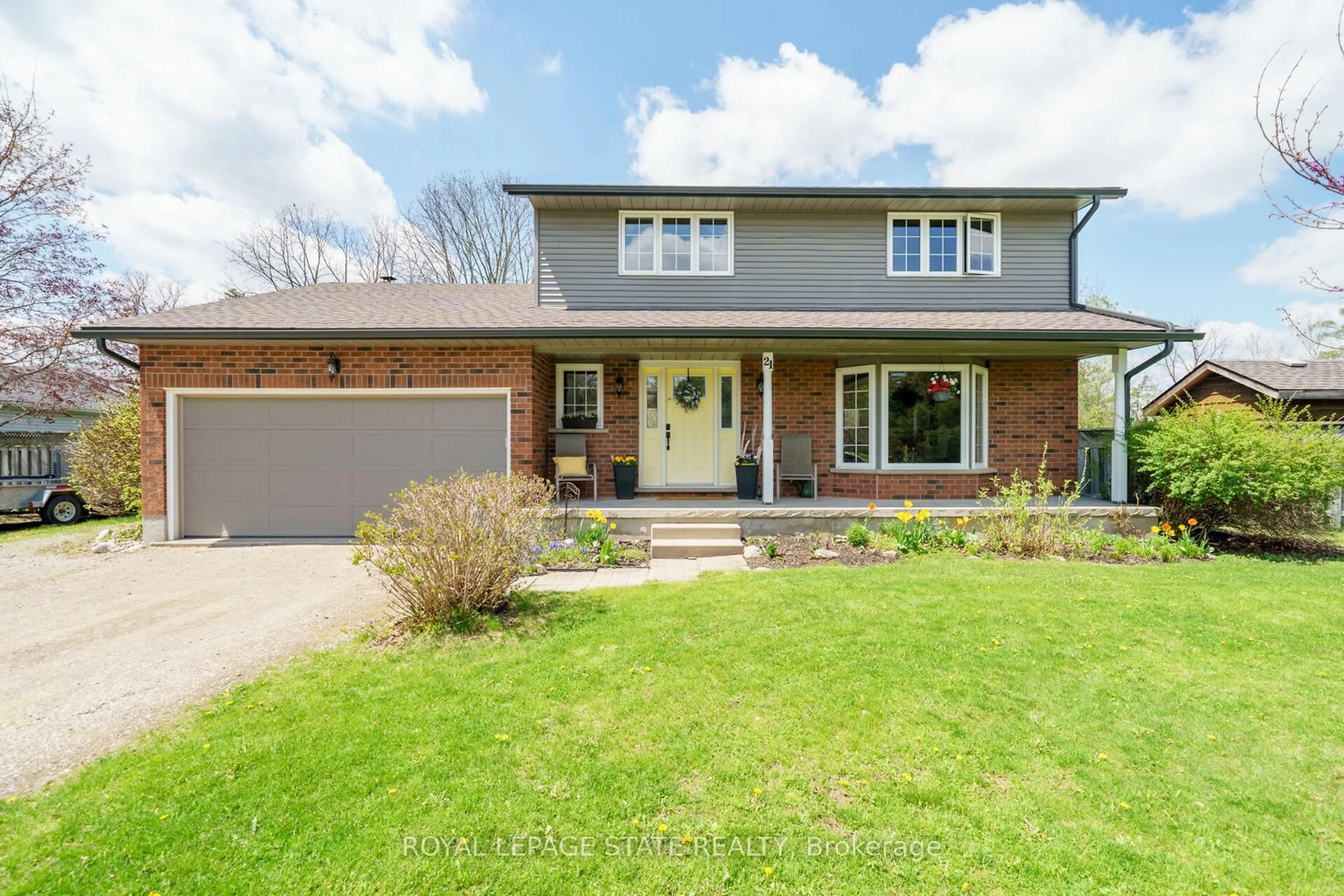 Home with brick exterior material, street for 21 Hughson St, North Dumfries Ontario N0B 1L0