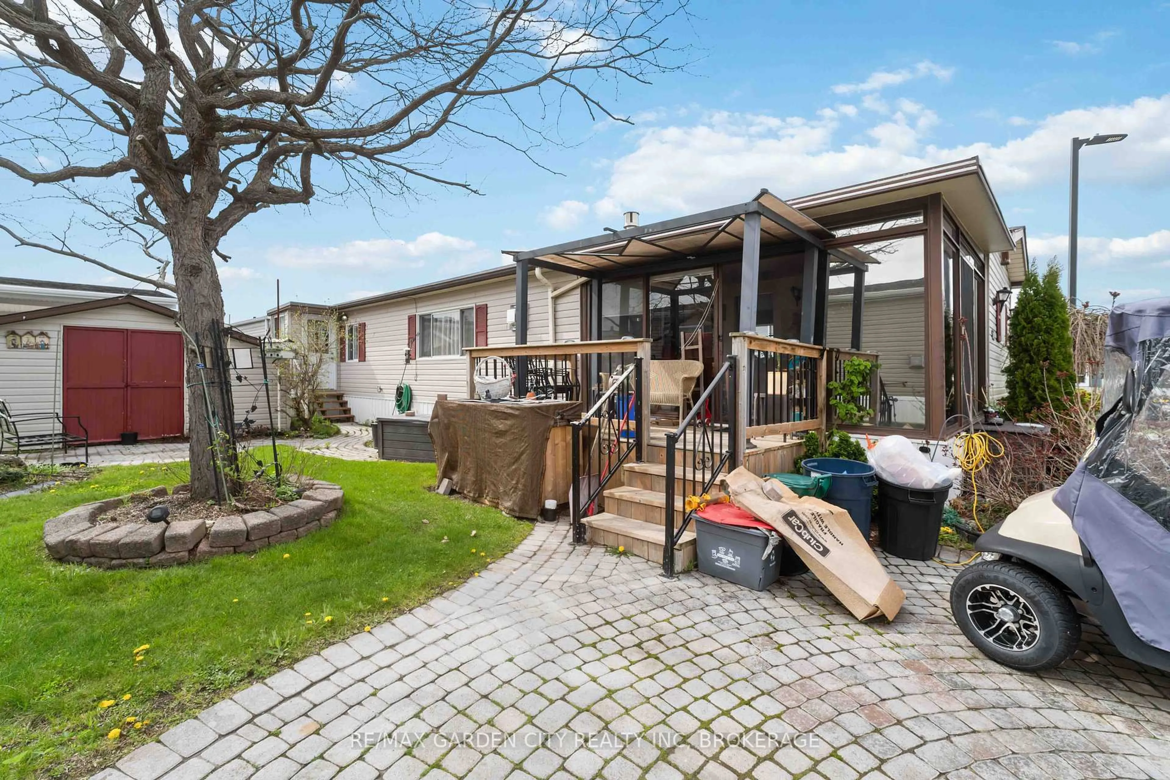 Unknown for 3033 TOWNLINE Rd #327, Fort Erie Ontario L0S 1S1