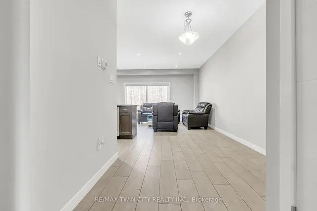 Additional property image - 940 Robert Ferrie Dr