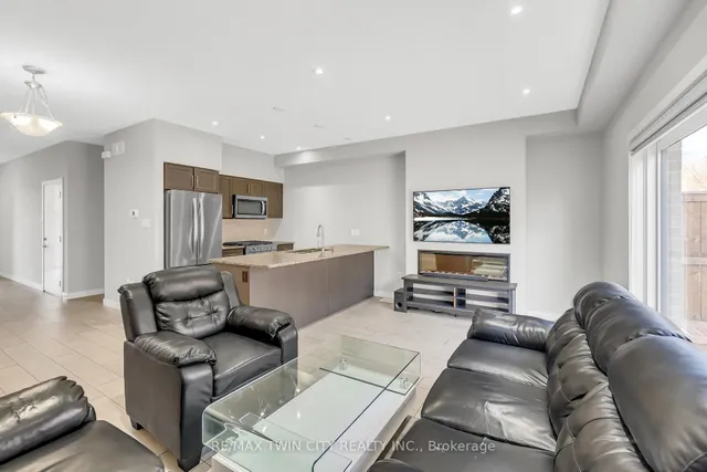 Additional property image - 940 Robert Ferrie Dr