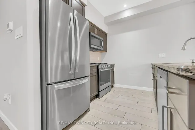 Additional property image - 940 Robert Ferrie Dr