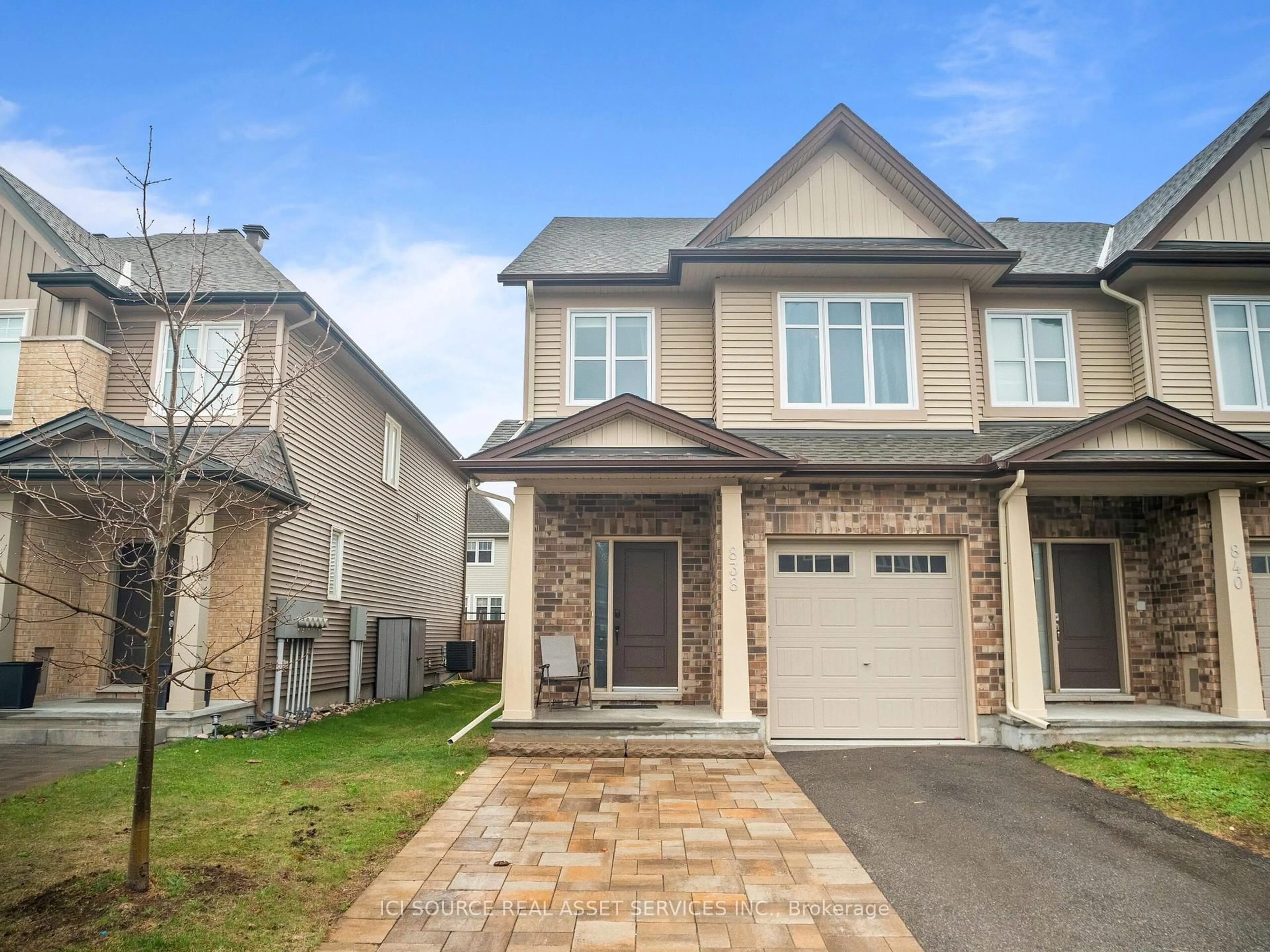 Unknown for 838 Cedar Creek Dr, Ottawa Ontario K1T 0N6