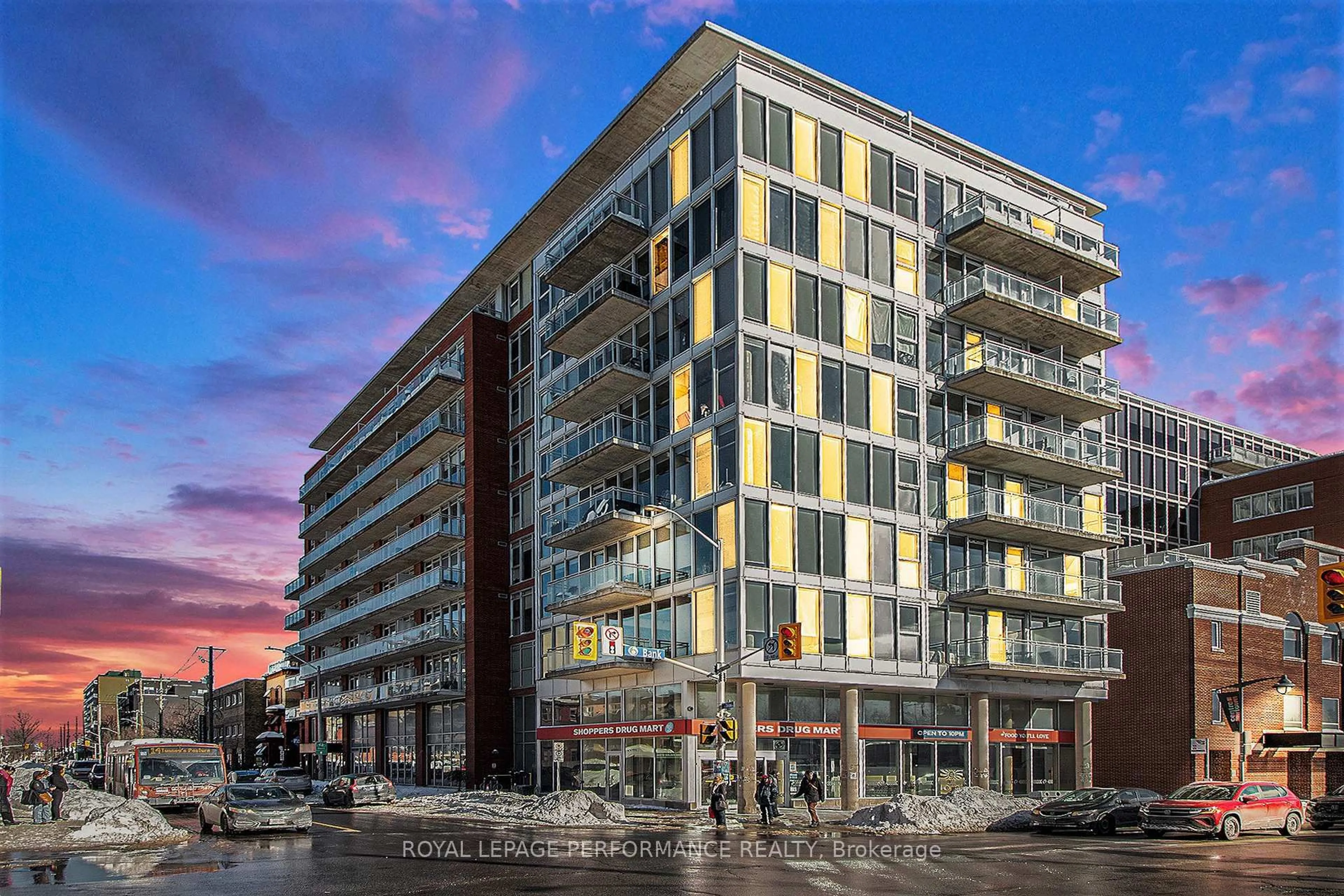 Unknown for 354 Gladstone Ave #814, Ottawa Ontario K2P 0R4
