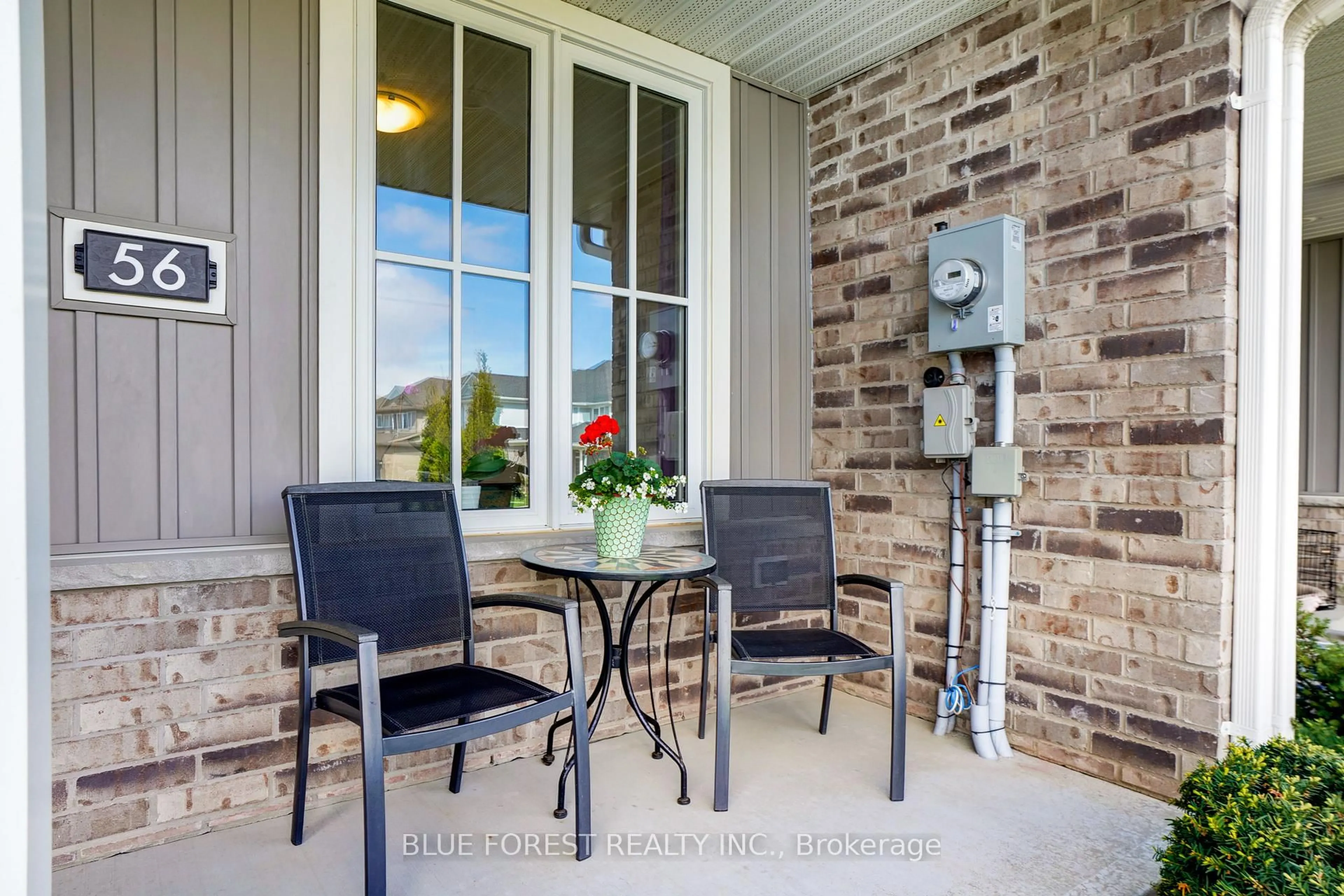 Patio, street for 56 Renaissance Dr, St. Thomas Ontario N5R 0J9