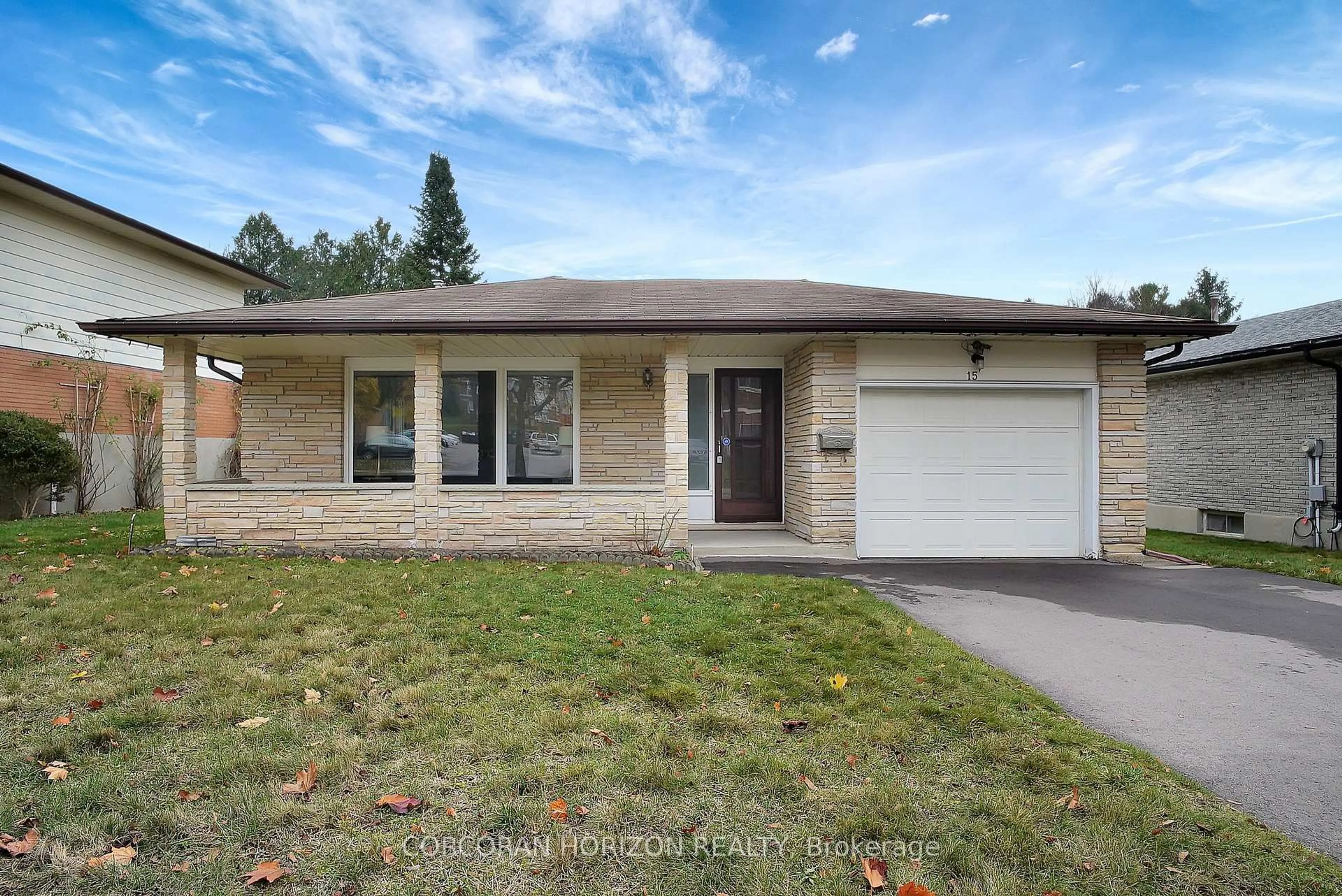 Home with brick exterior material, street for 15 Cherry Hill Dr, Kitchener Ontario N2E 1N5