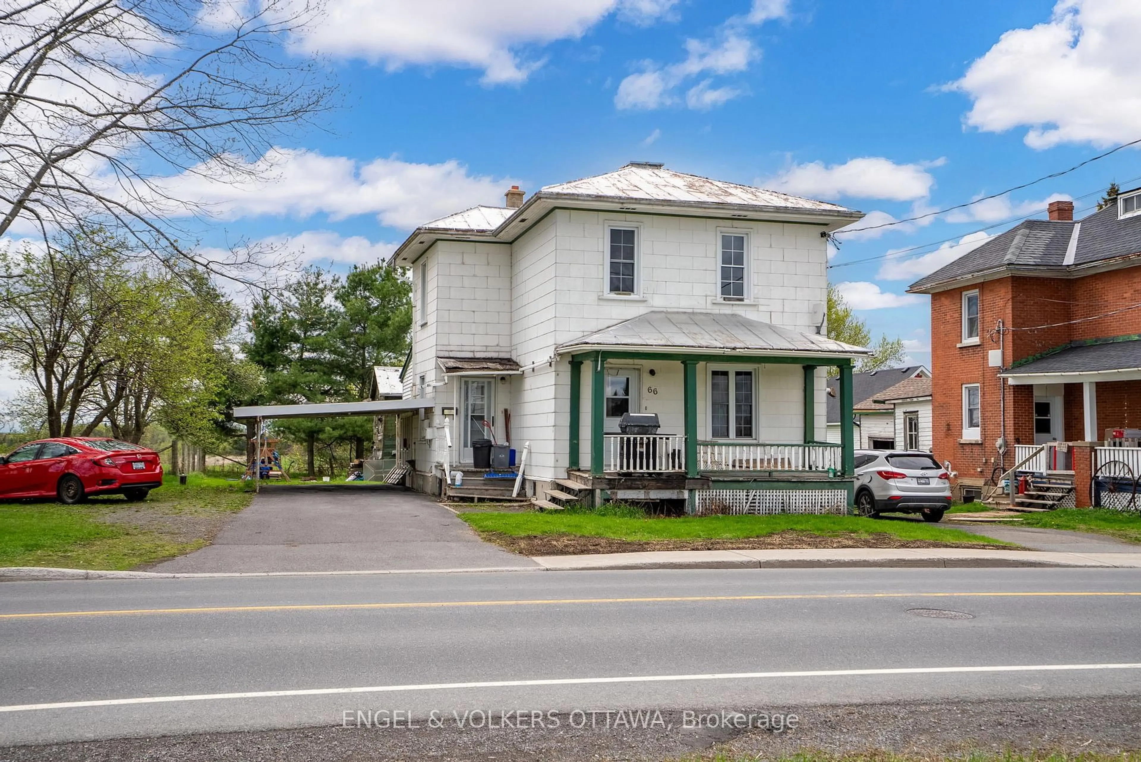 A pic from outside/outdoor area/front of a property/back of a property/a pic from drone, street for 66 Main St, North Glengarry Ontario K0C 1T0