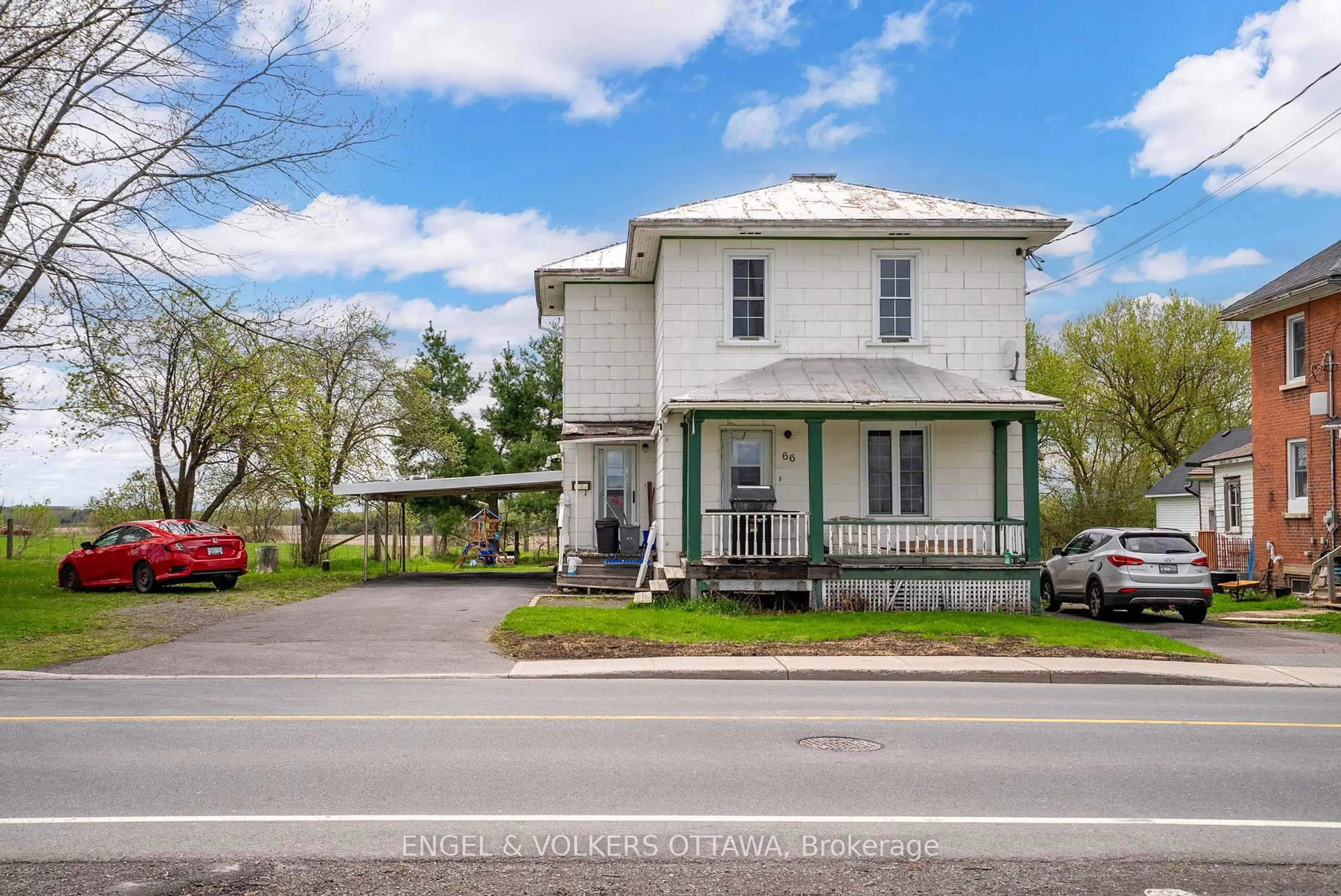 A pic from outside/outdoor area/front of a property/back of a property/a pic from drone, street for 66 Main St, North Glengarry Ontario K0C 1T0