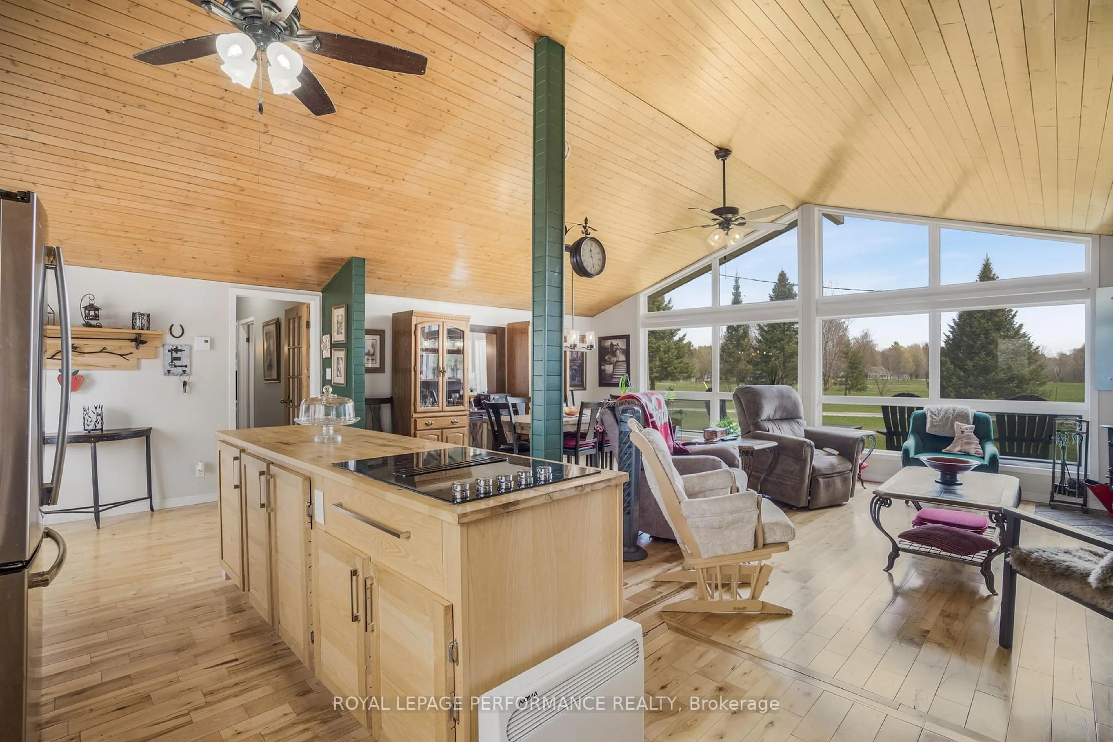 Open concept kitchen, unknown for 2251 Concession 9 Rd #20, Alfred and Plantagenet Ontario K0B 1C0
