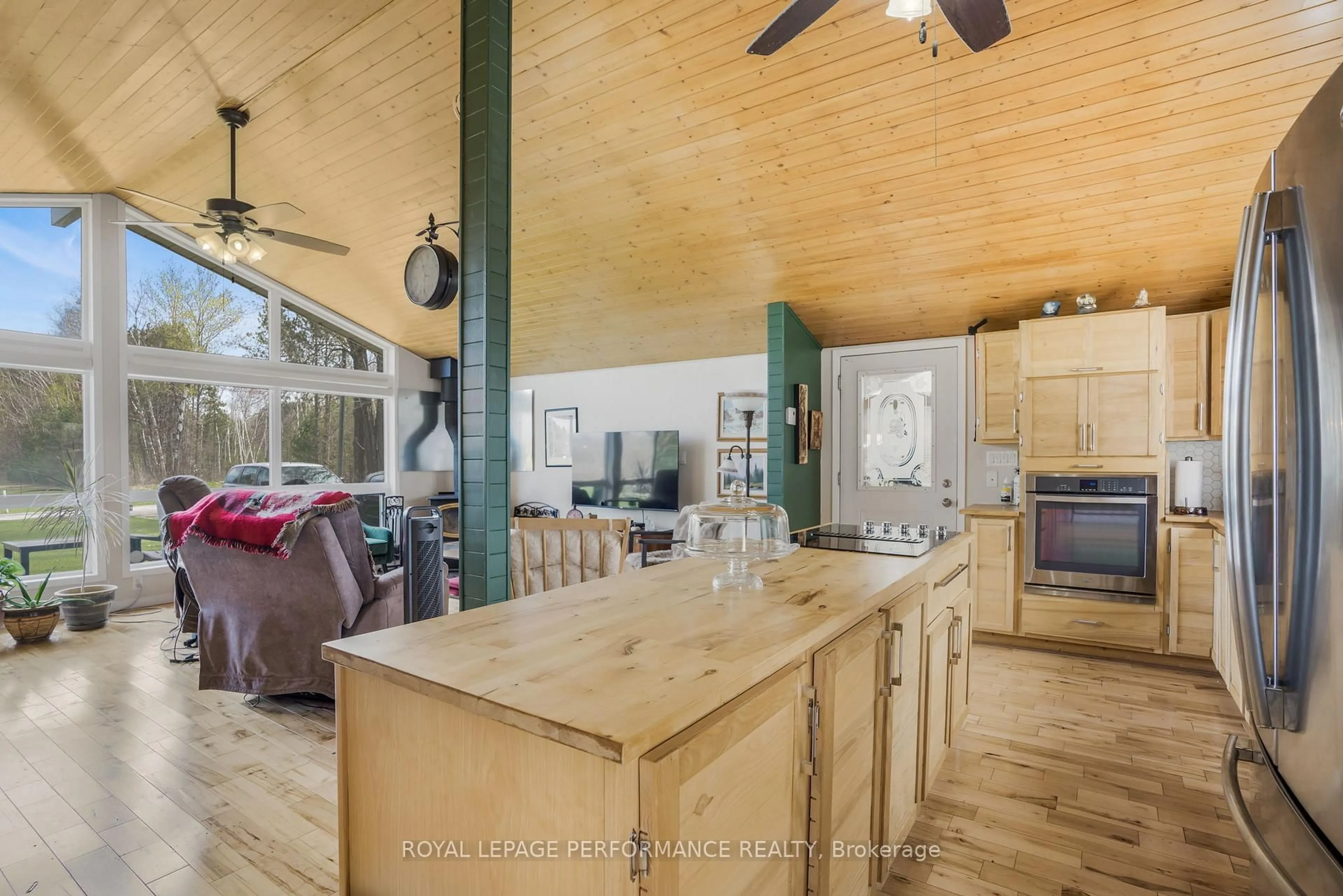 Open concept kitchen, unknown for 2251 Concession 9 Rd #20, Alfred and Plantagenet Ontario K0B 1C0