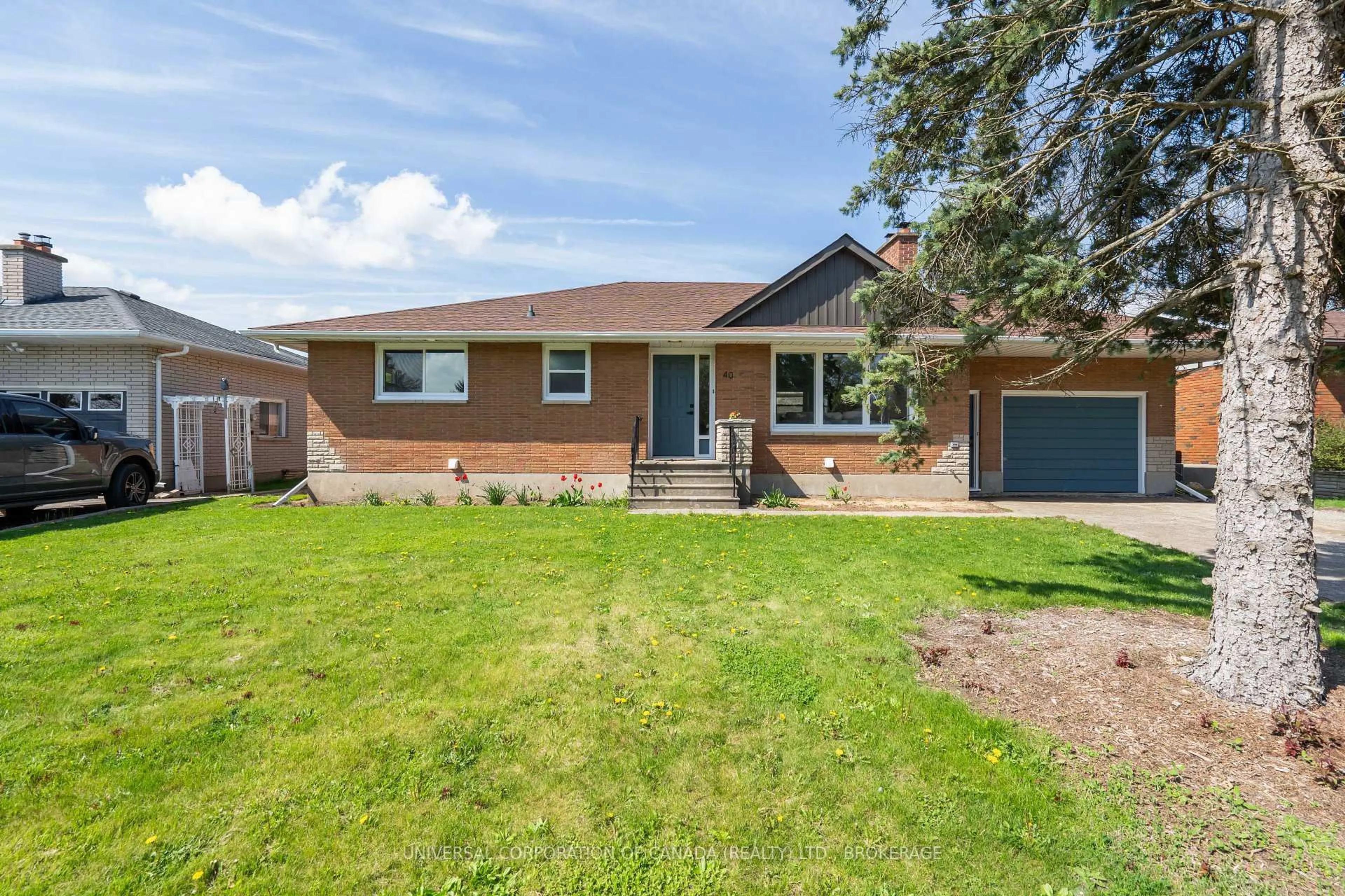 Home with brick exterior material, street for 40 Fath Ave, Aylmer Ontario N5H 1V8