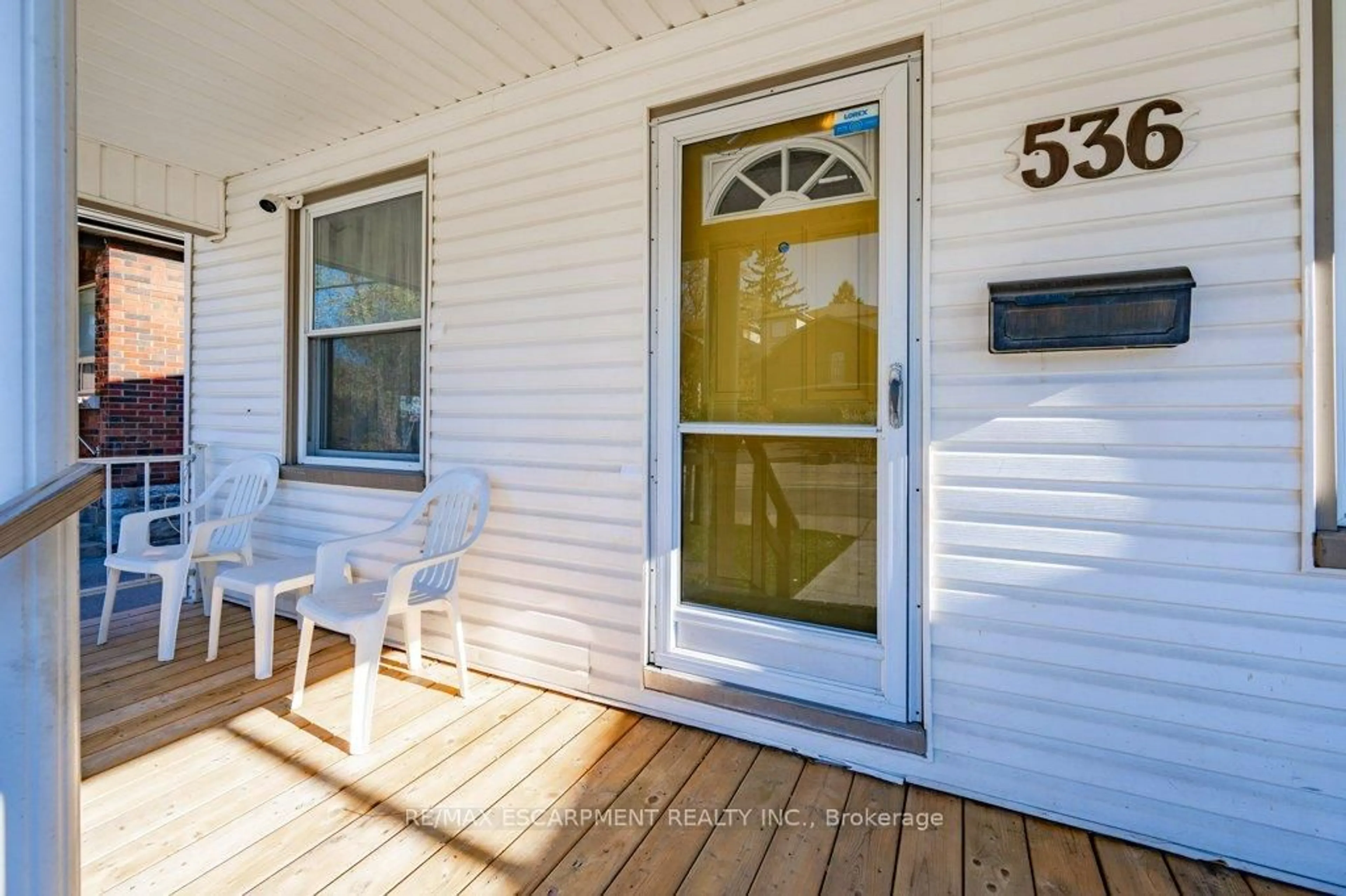 Unknown for 536 John St, Hamilton Ontario L8L 4S1